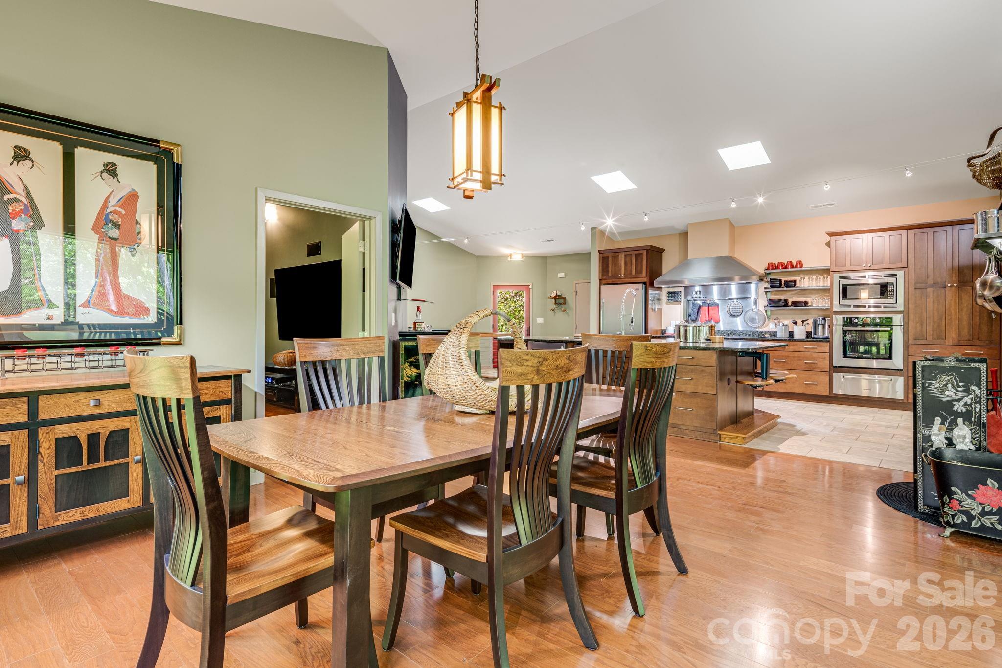 1760 Winding Creek Drive Property Photo 15