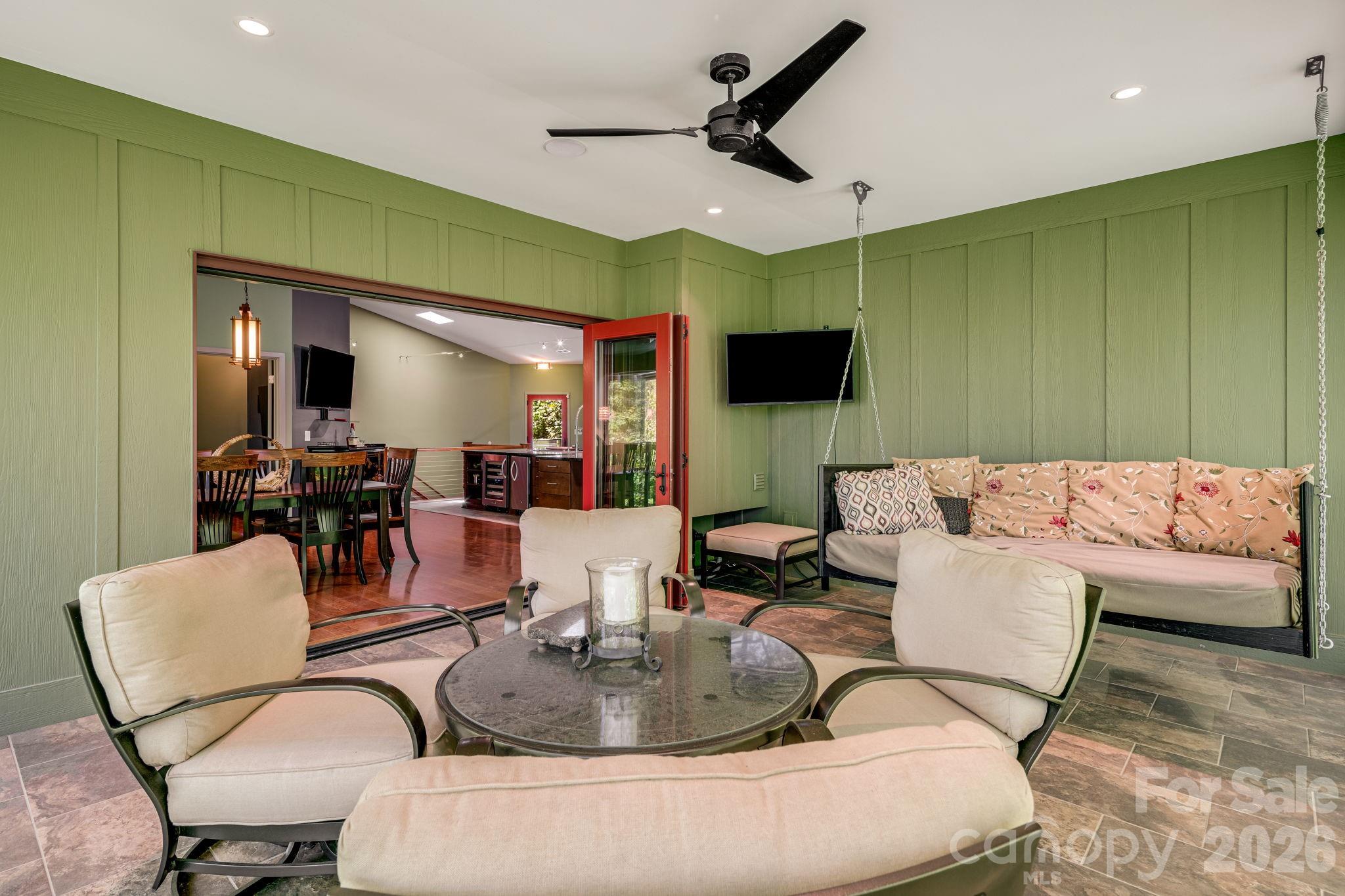 1760 Winding Creek Drive Property Photo 22