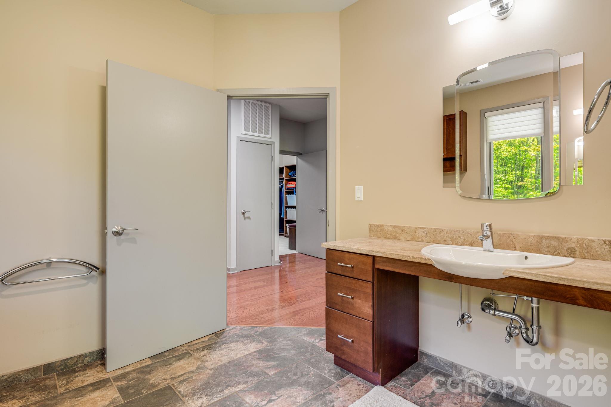 1760 Winding Creek Drive Property Photo 35