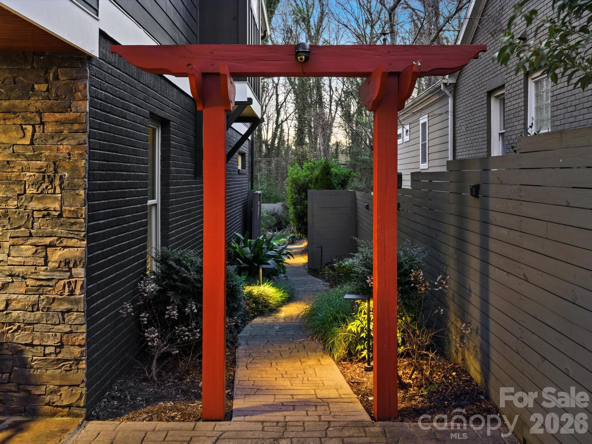 3220 Commonwealth Avenue Property Photo 29