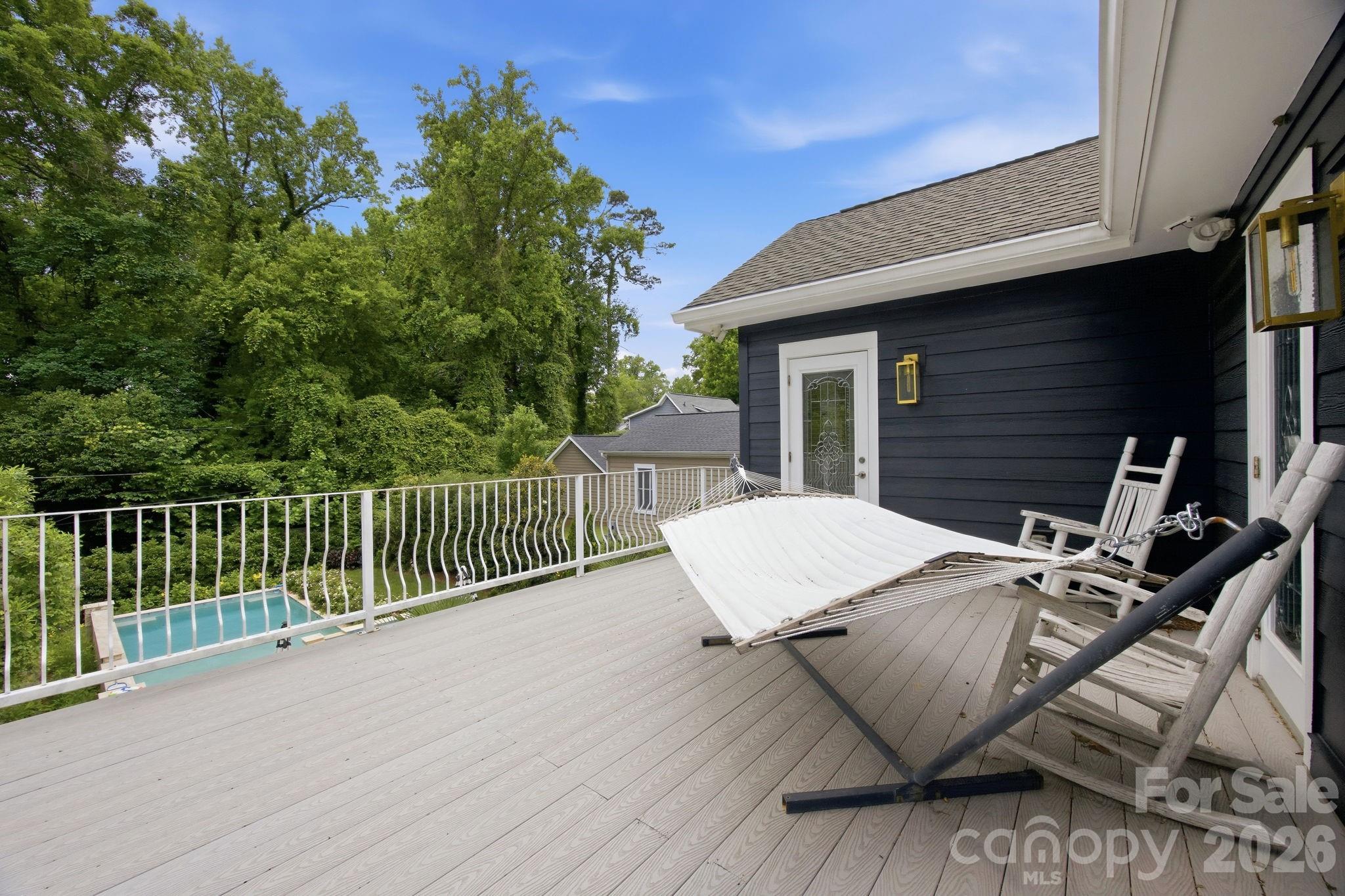 3220 Commonwealth Avenue Property Photo 31