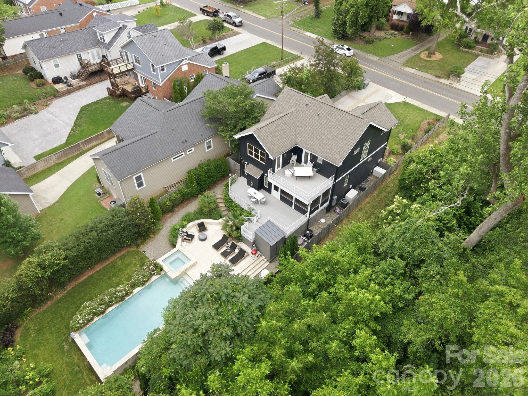 3220 Commonwealth Avenue Property Photo 45