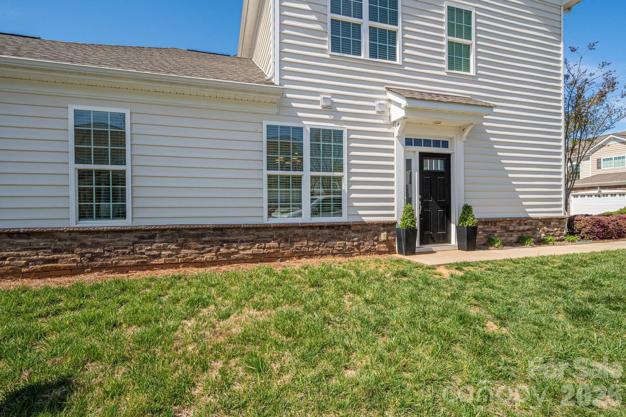 780 River Park Road Property Photo 6