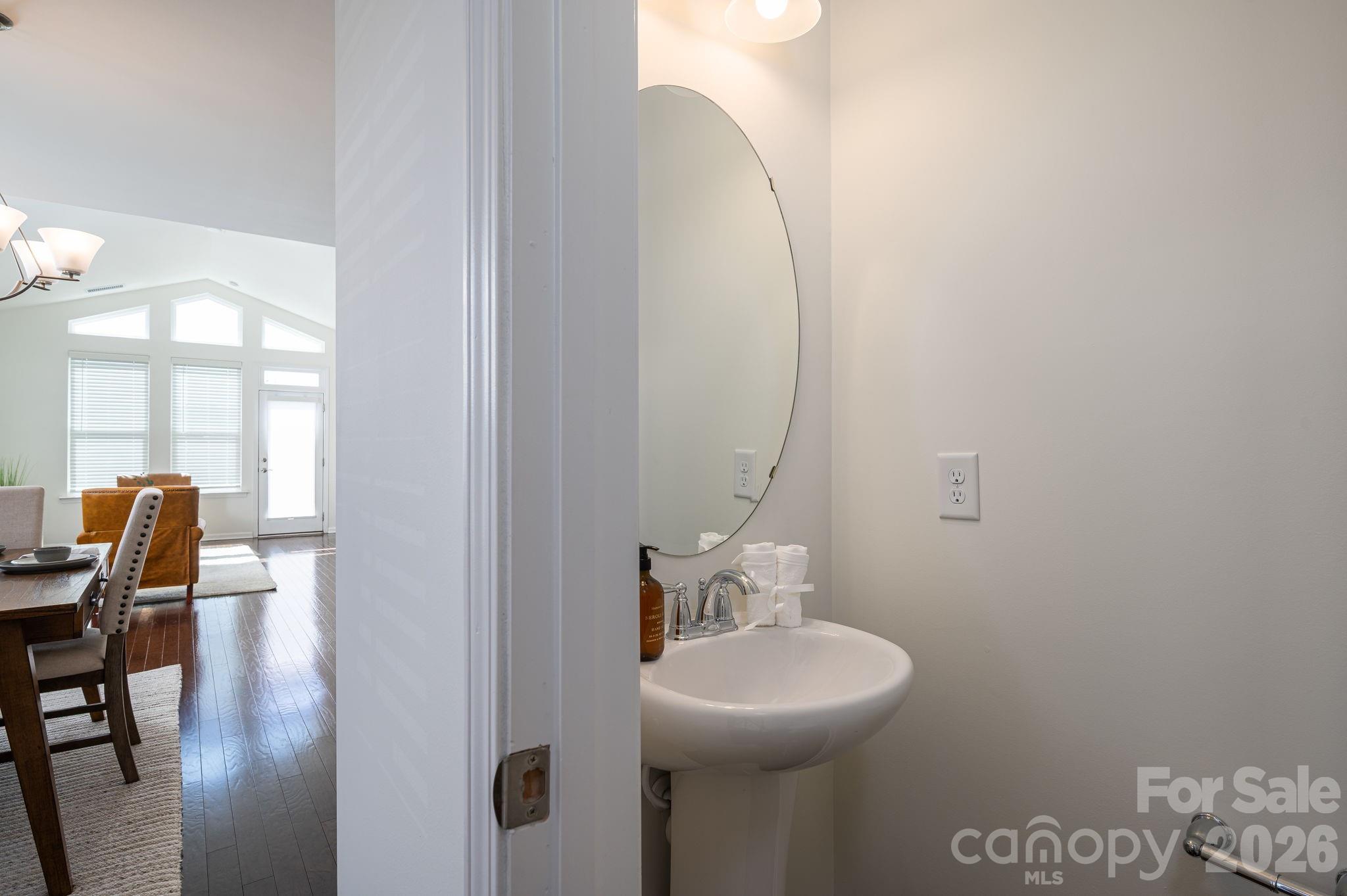 780 River Park Road Property Photo 10