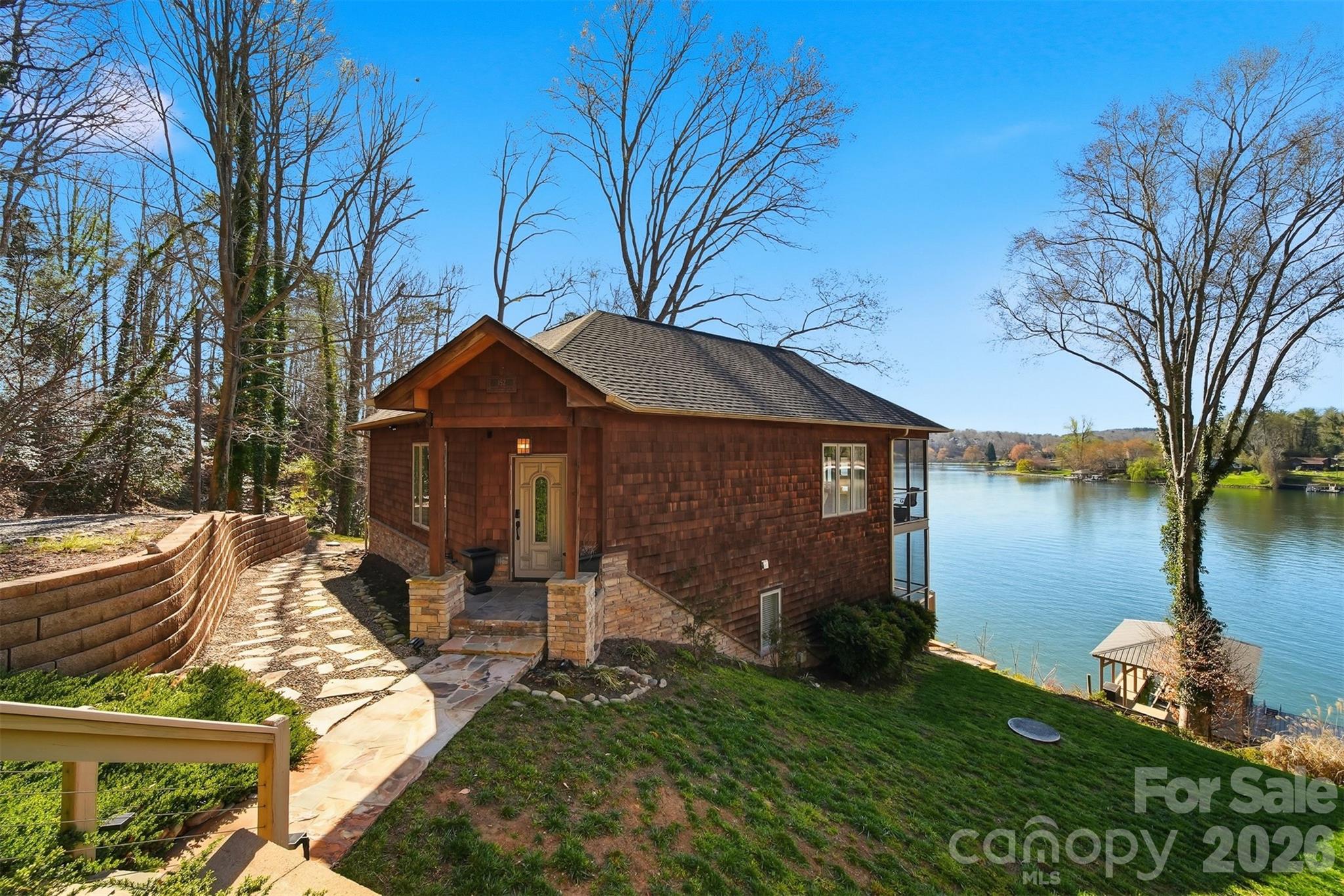 152 Bridge Pointe Lane Property Photo 19