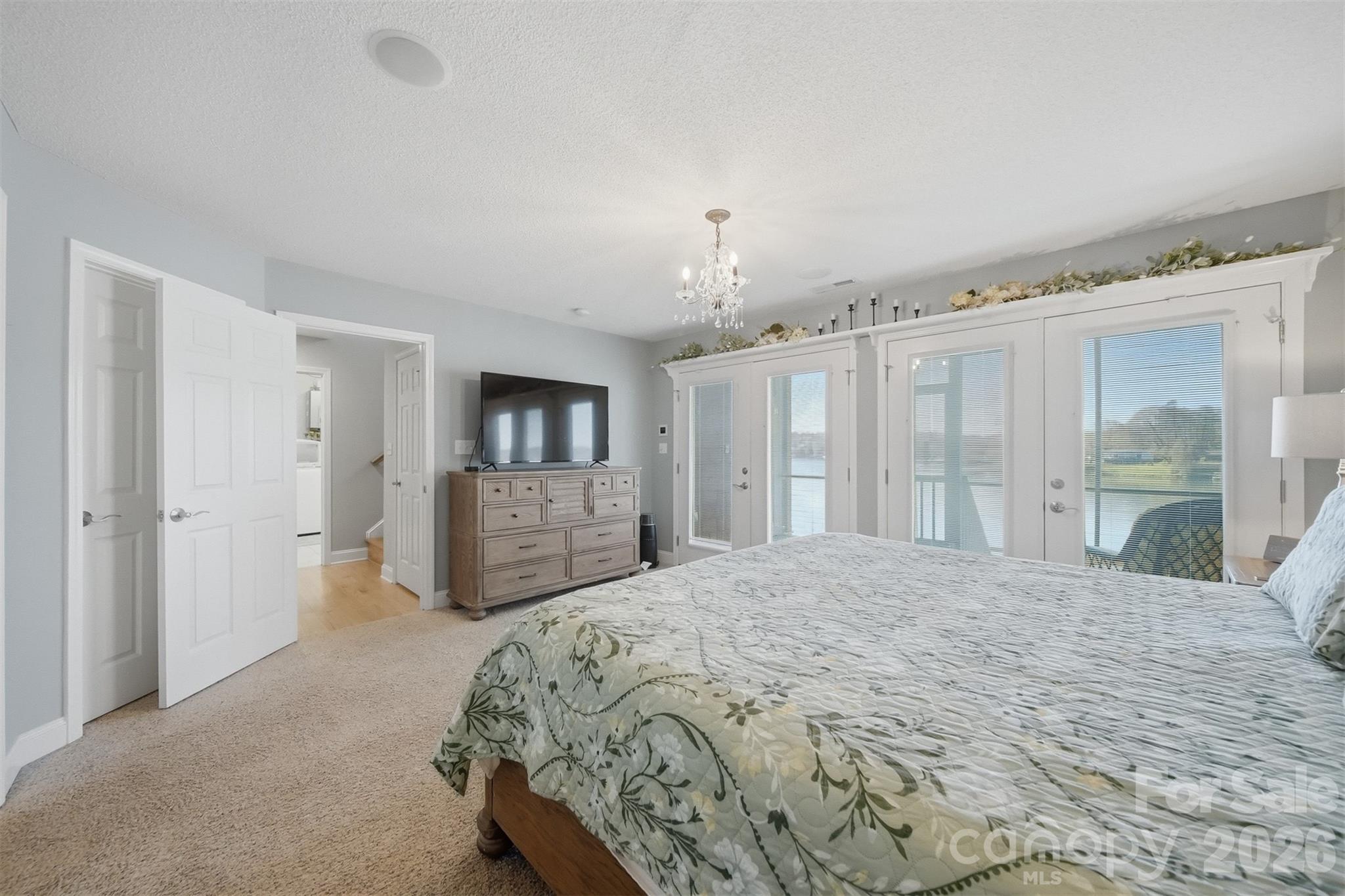 152 Bridge Pointe Lane Property Photo 46
