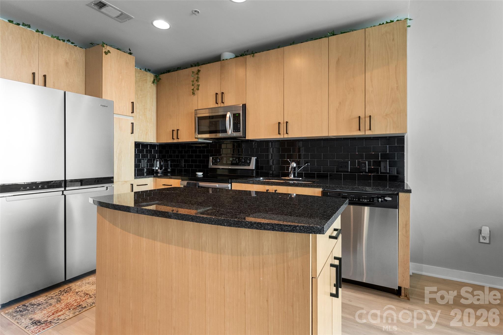 210 N Church Street 2811 Property Photo 6