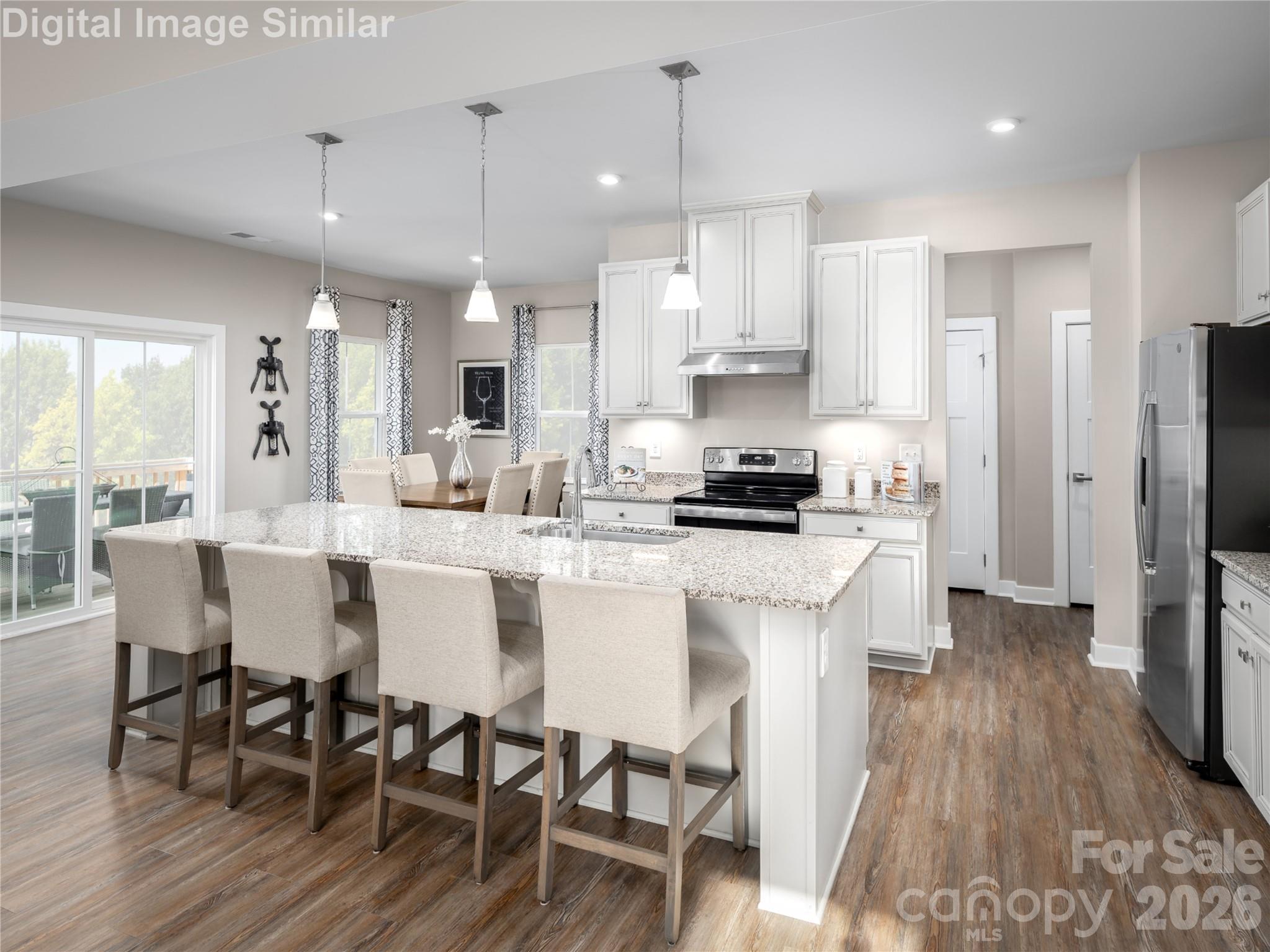 2051 Fernway Drive Property Photo 4