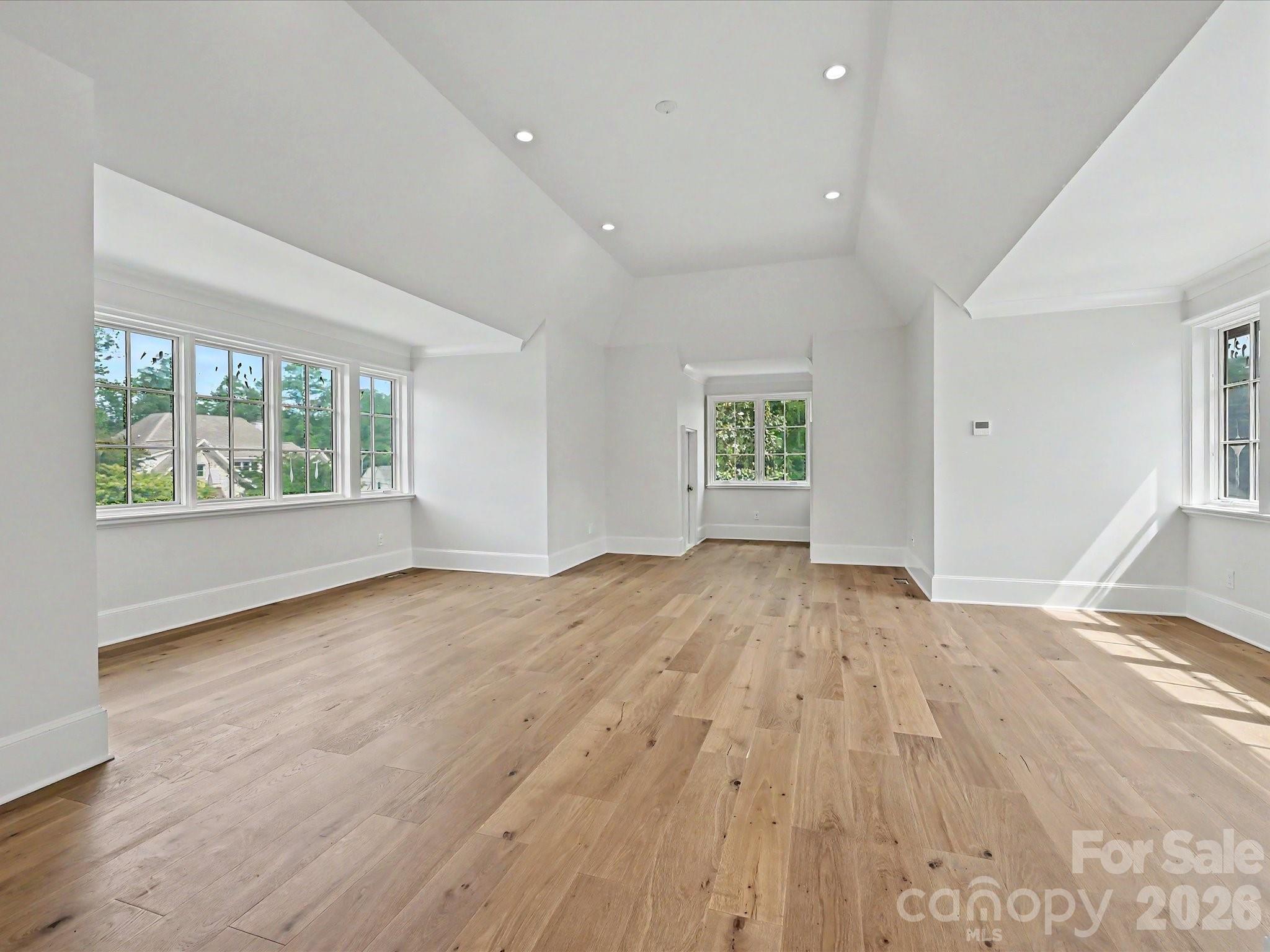 3701 Pelham Lane Property Photo 27