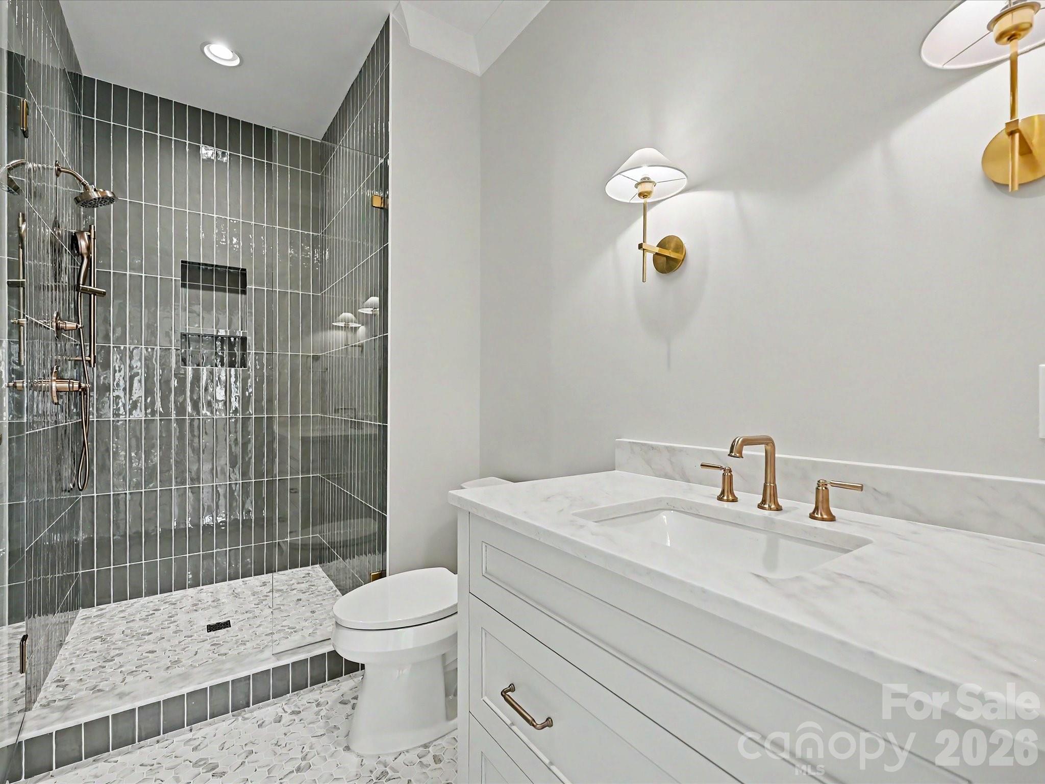3701 Pelham Lane Property Photo 32