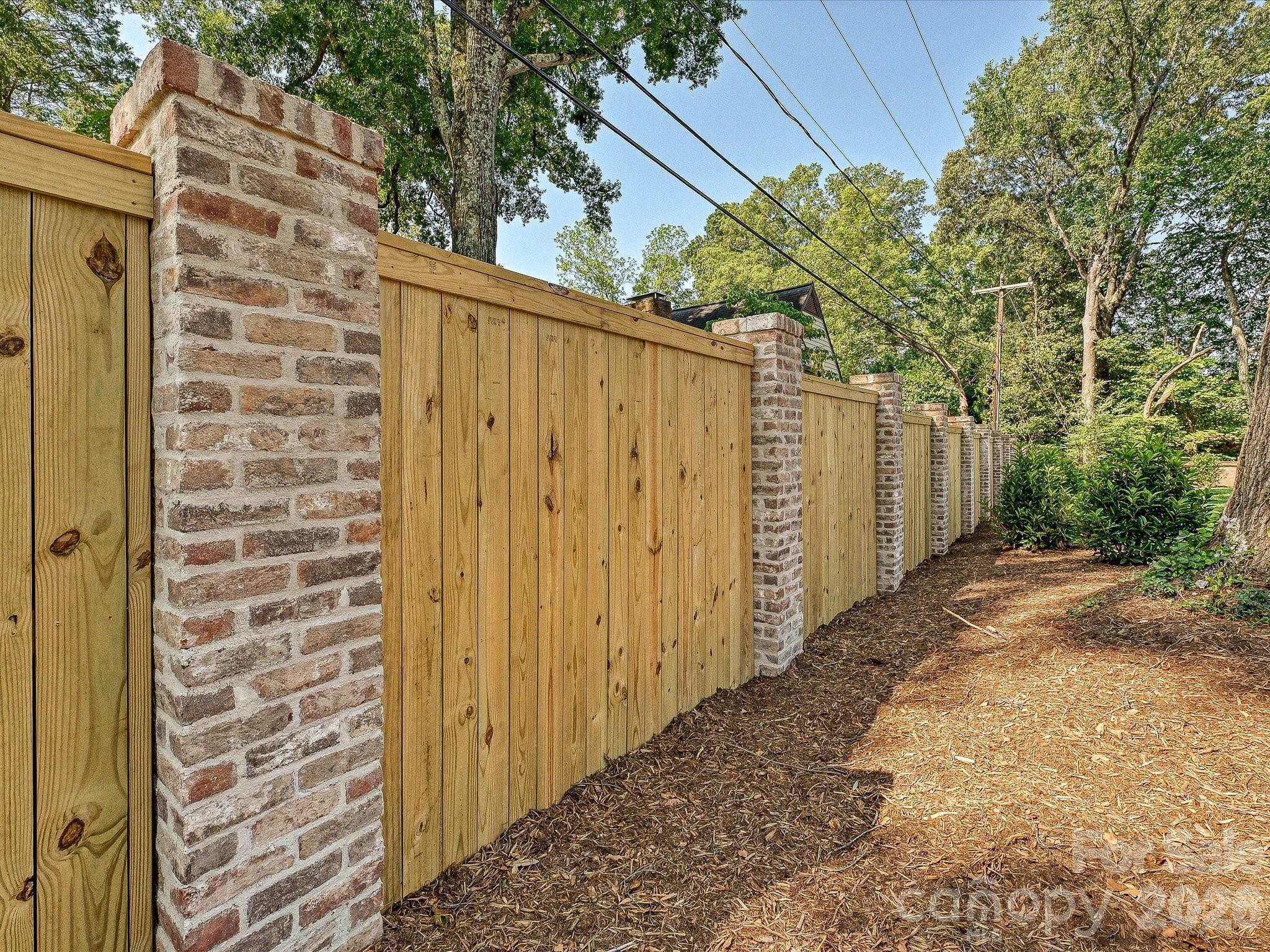 3701 Pelham Lane Property Photo 46