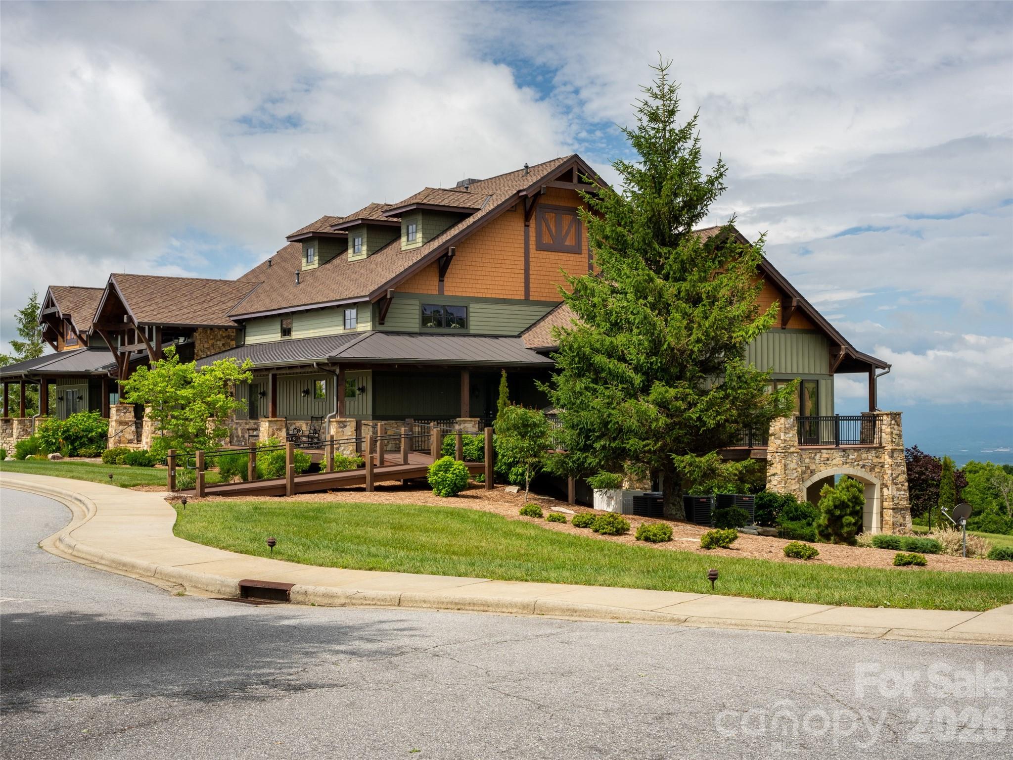 189 Dancing Bear Drive Property Photo 18