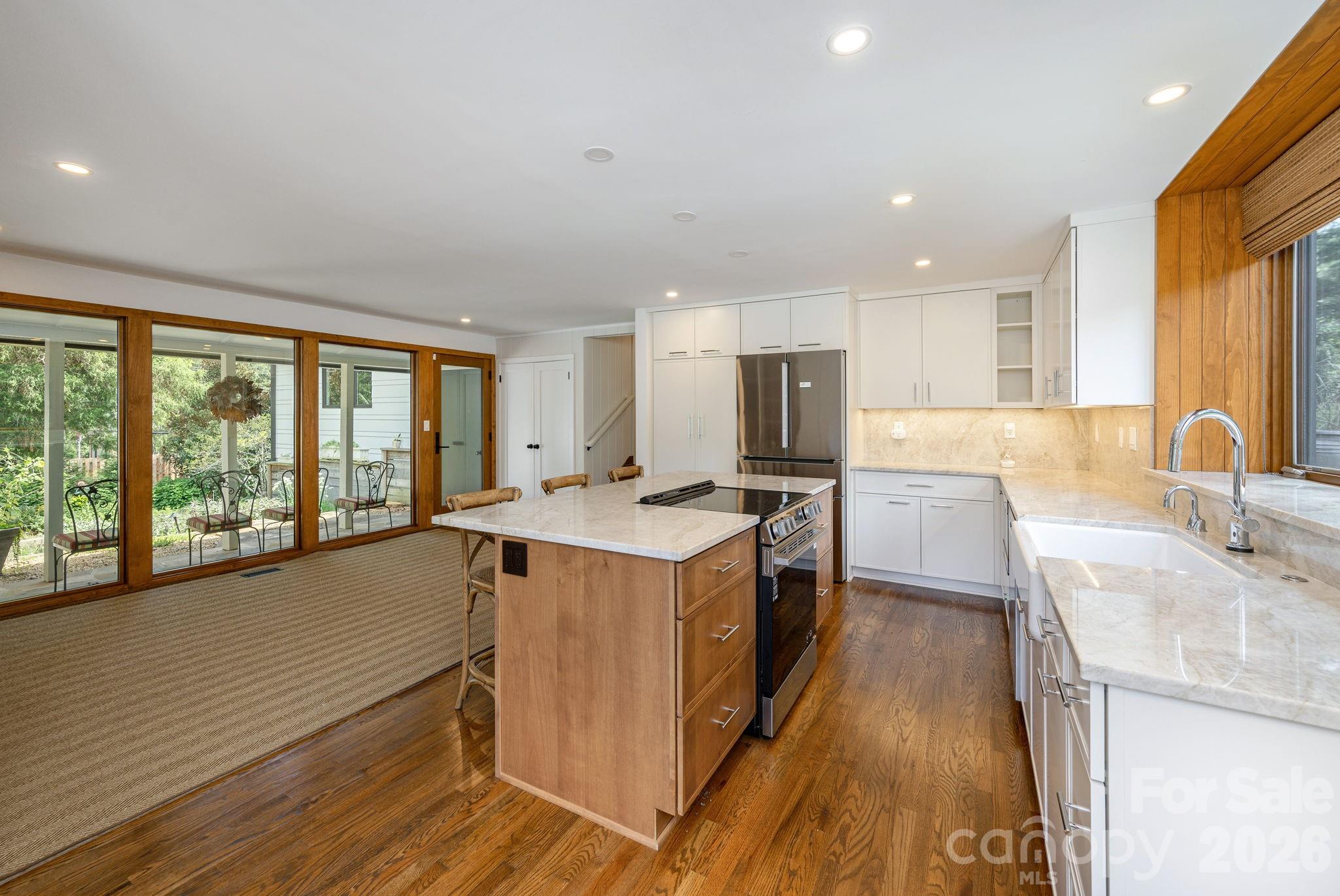 28 Forest Road Property Photo 17