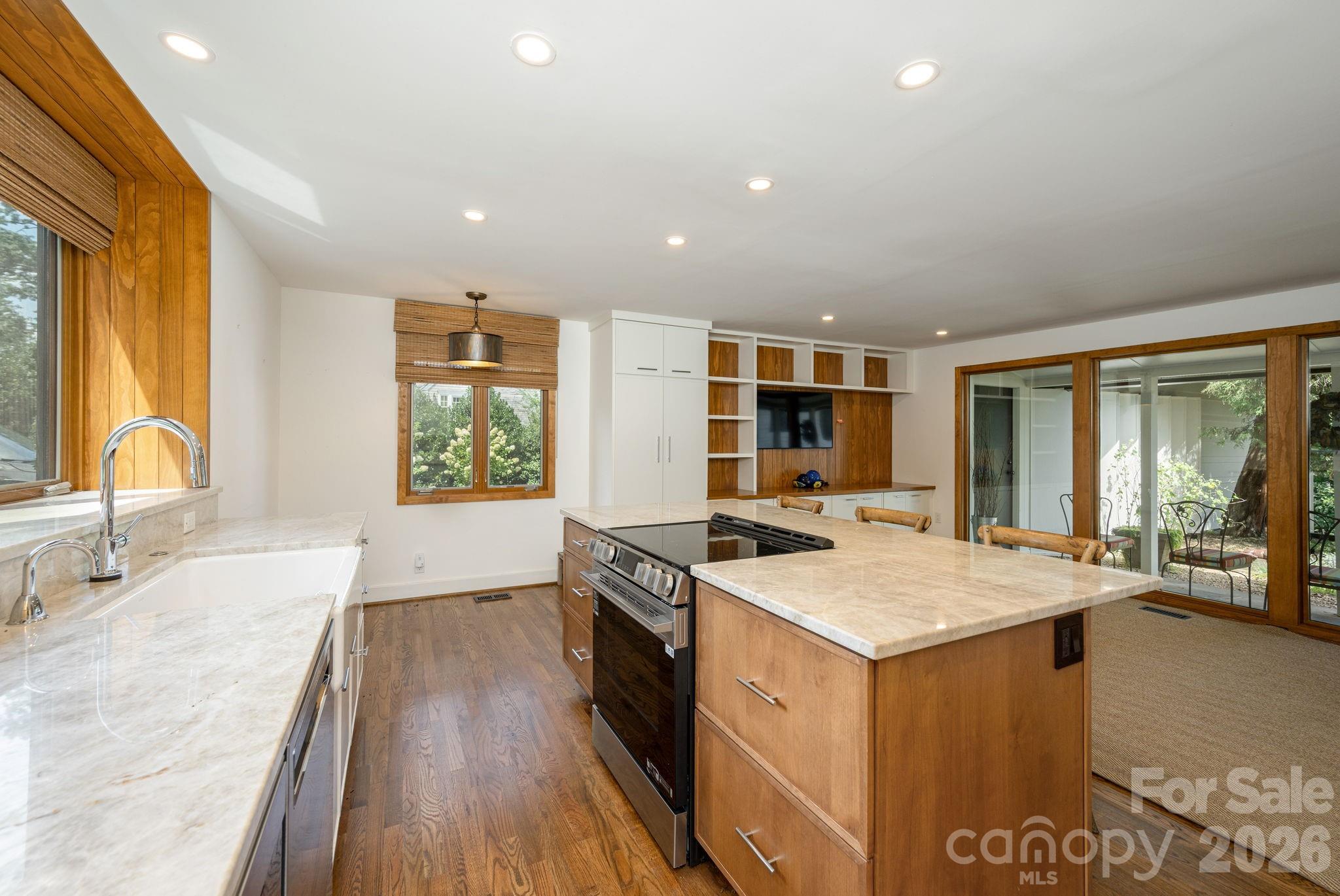 28 Forest Road Property Photo 19