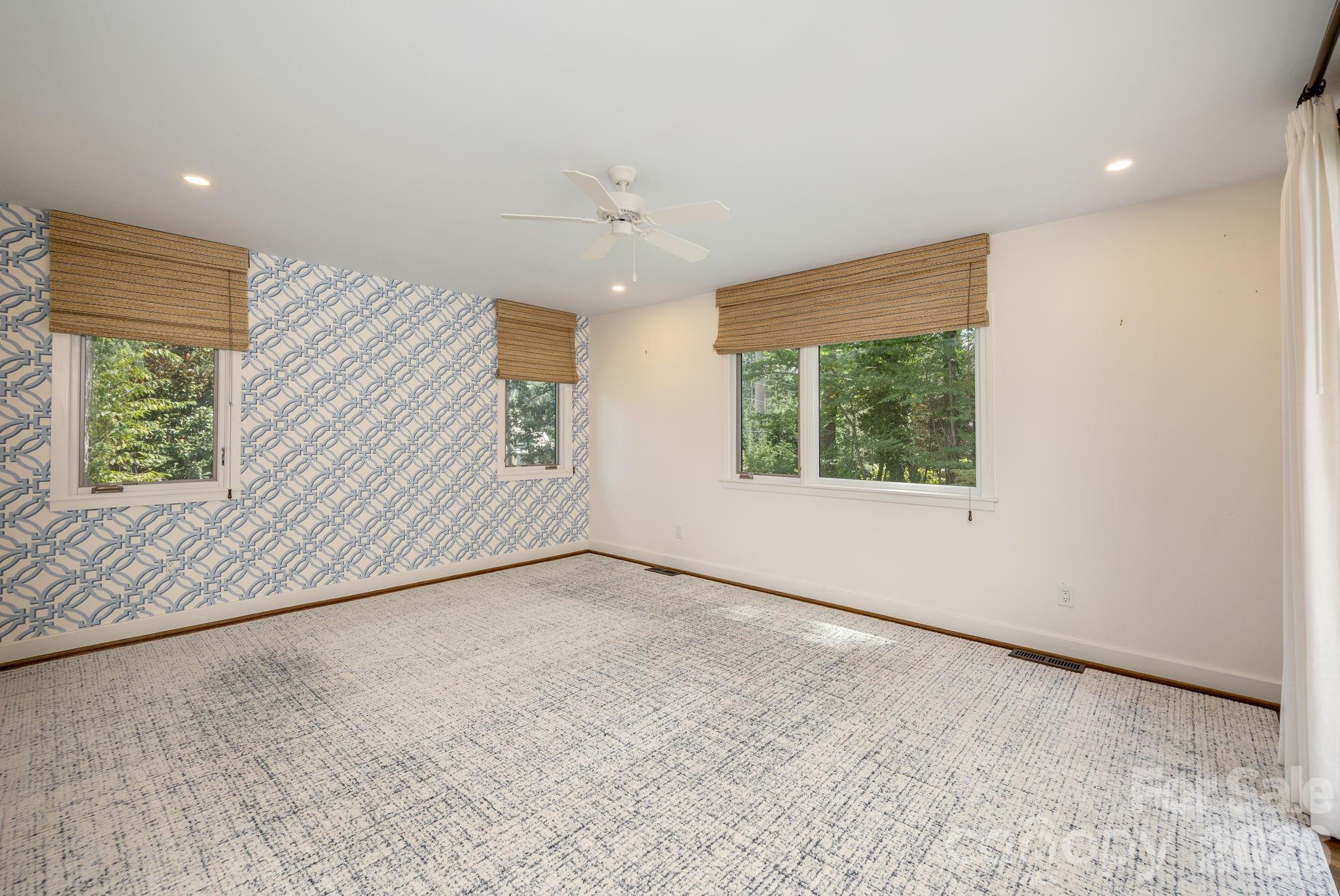 28 Forest Road Property Photo 29