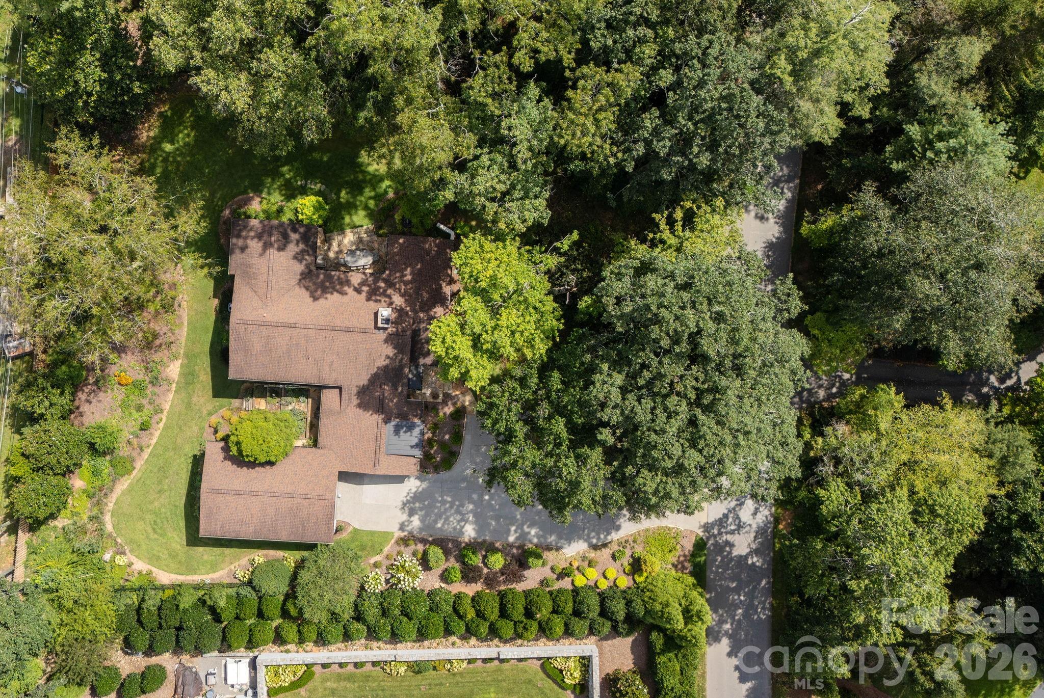 28 Forest Road Property Photo 45
