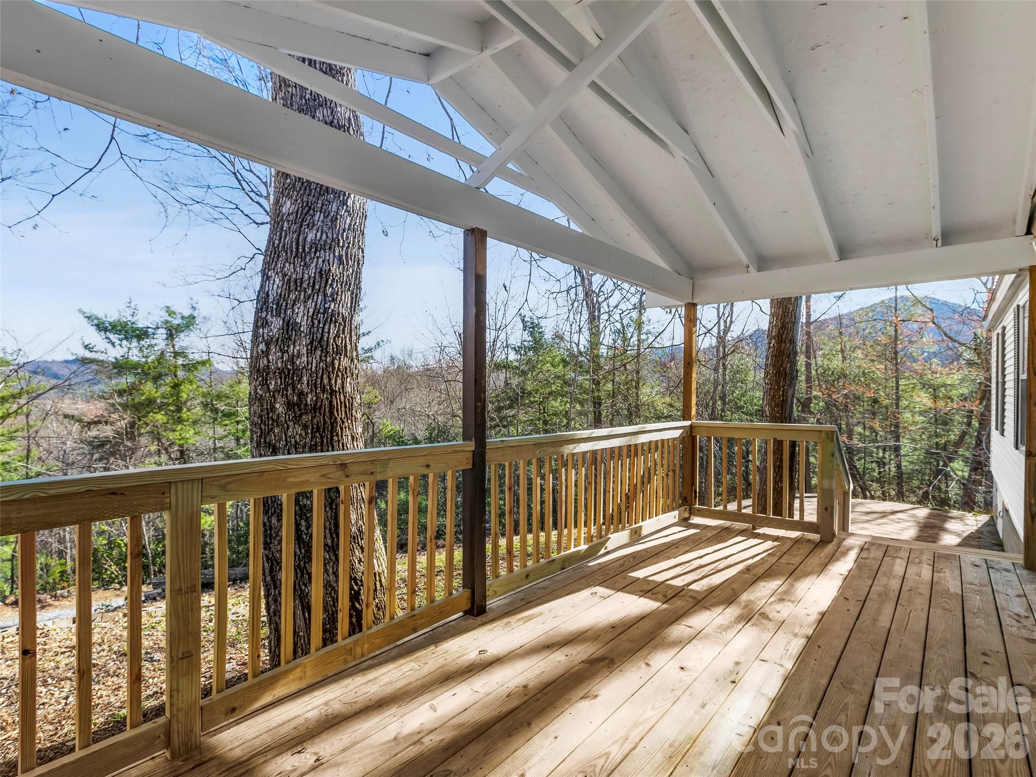 163 Connie Drive 27a Property Photo 16