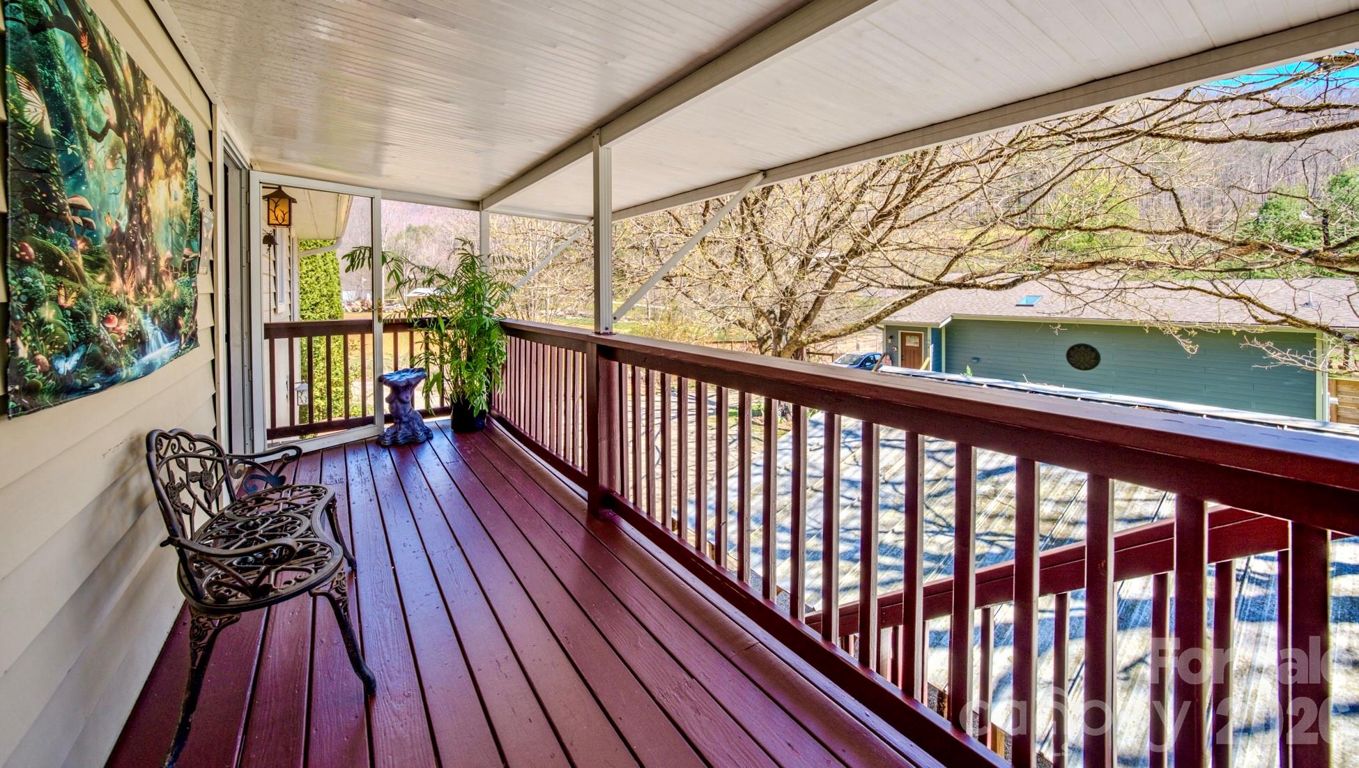 3 Taproot Trail Property Photo 4