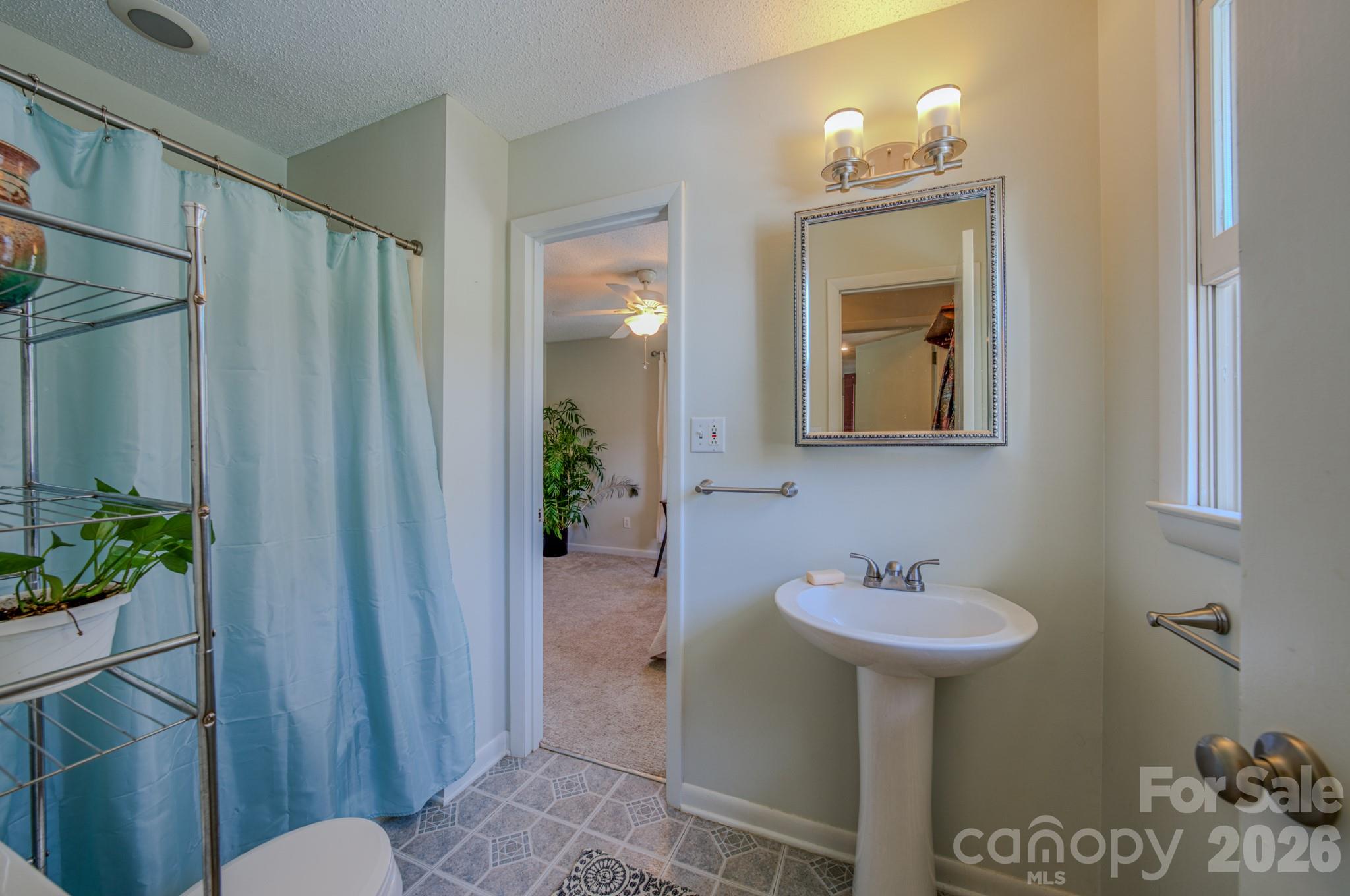 3 Taproot Trail Property Photo 12