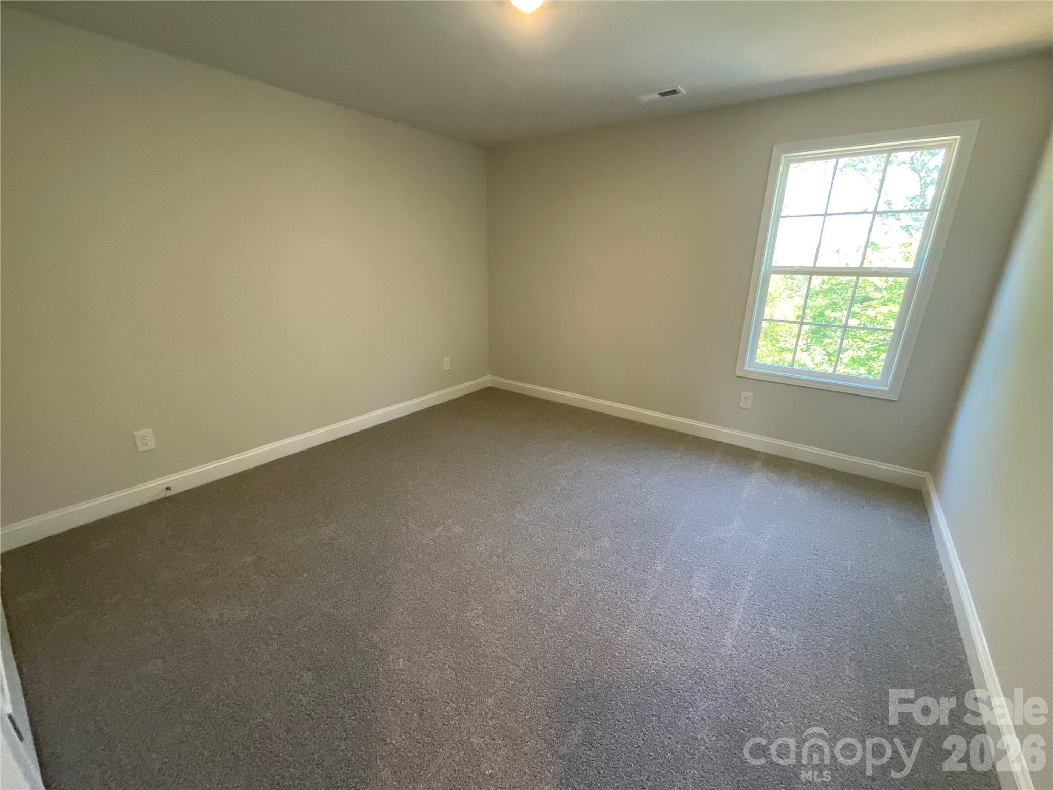 1558 Autumn Lane 118 Property Photo 29
