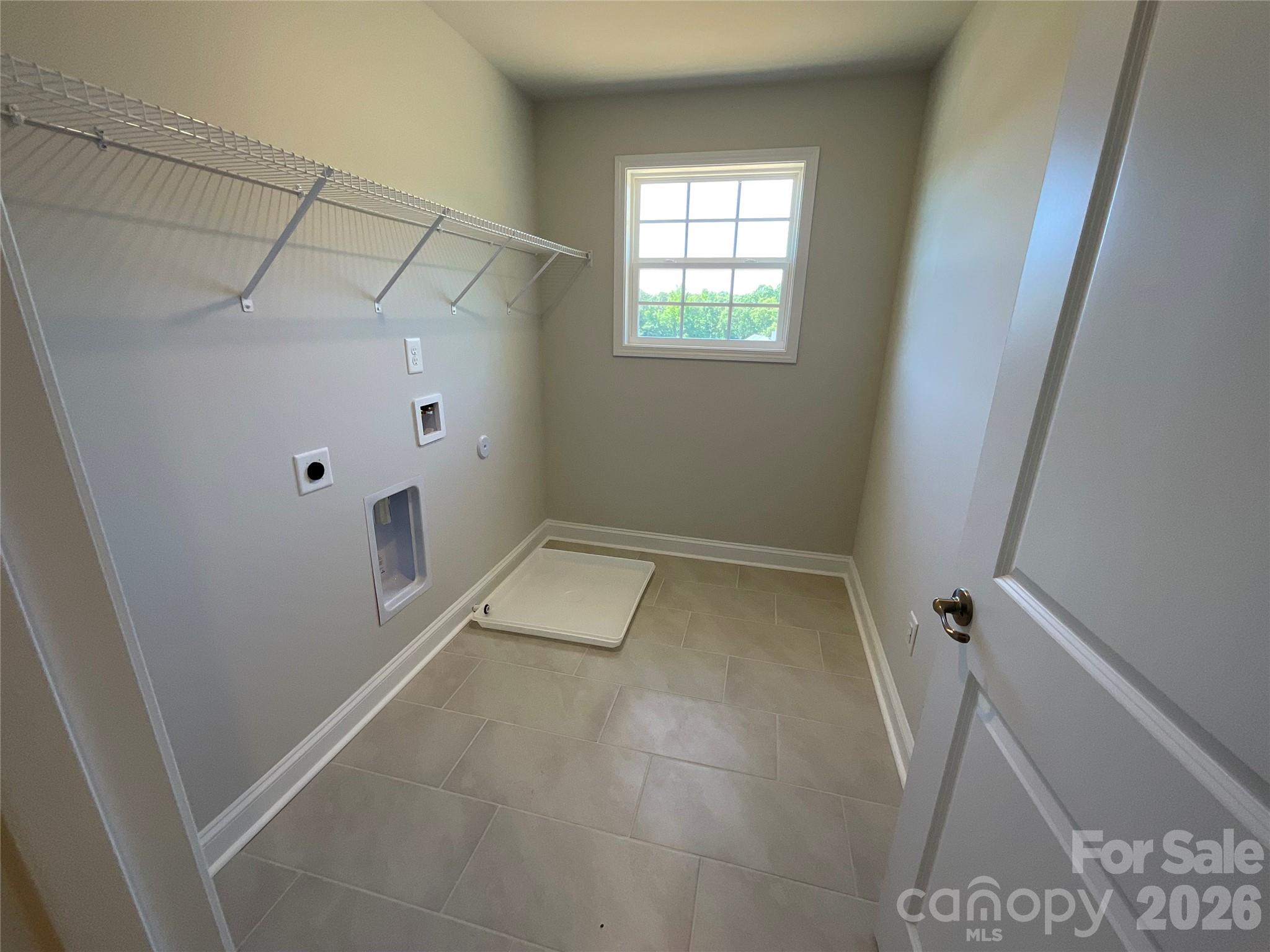 1558 Autumn Lane 118 Property Photo 33