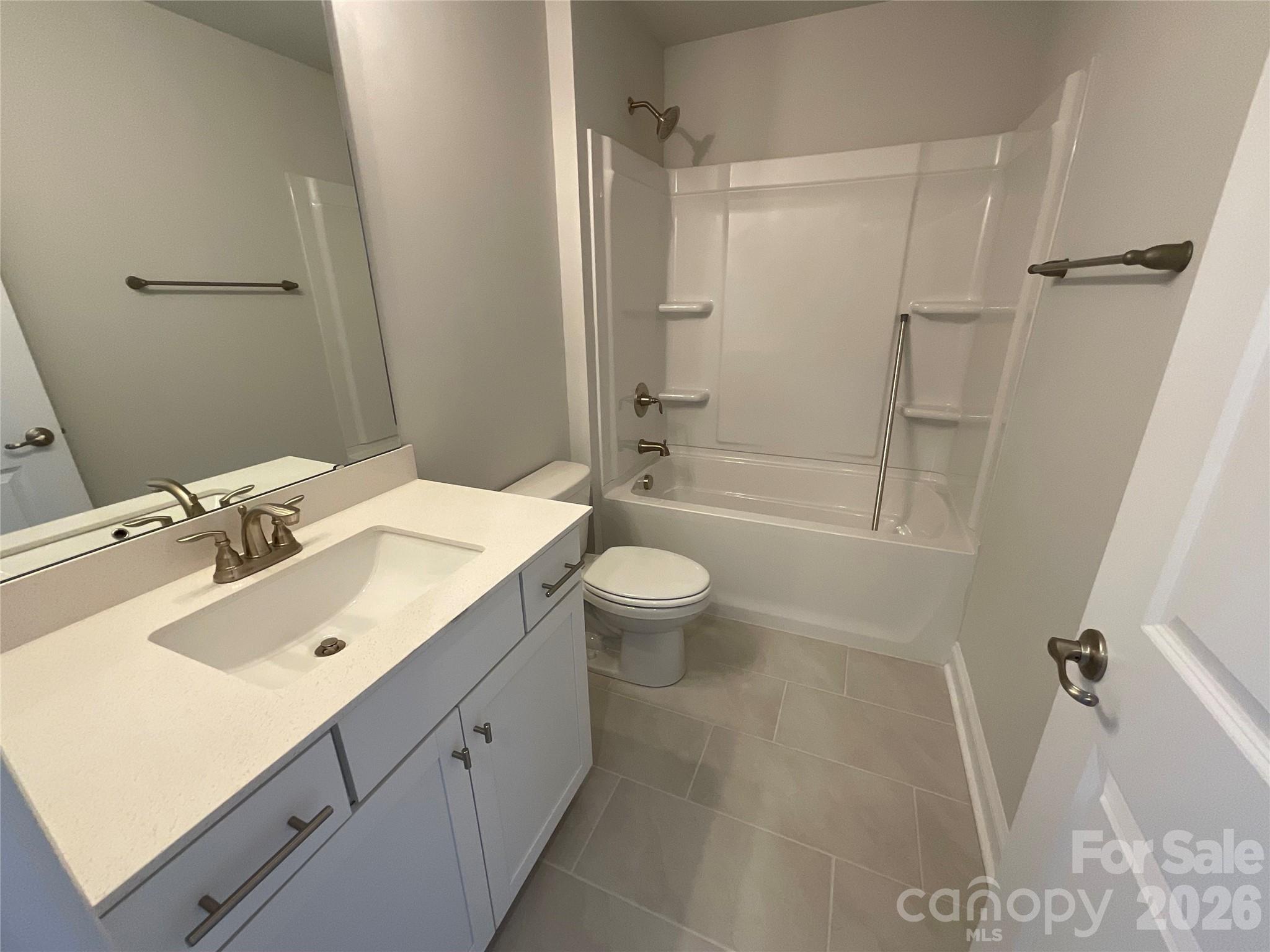 1558 Autumn Lane 118 Property Photo 34