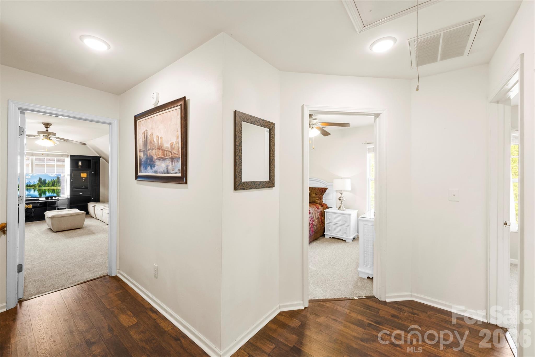 624 Cliffs Inn Circle Property Photo 24