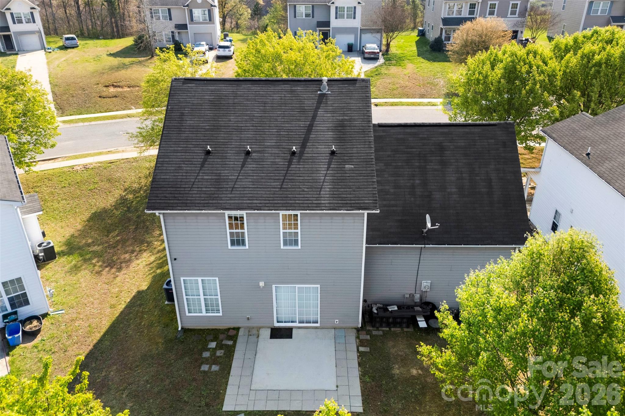 624 Cliffs Inn Circle Property Photo 28