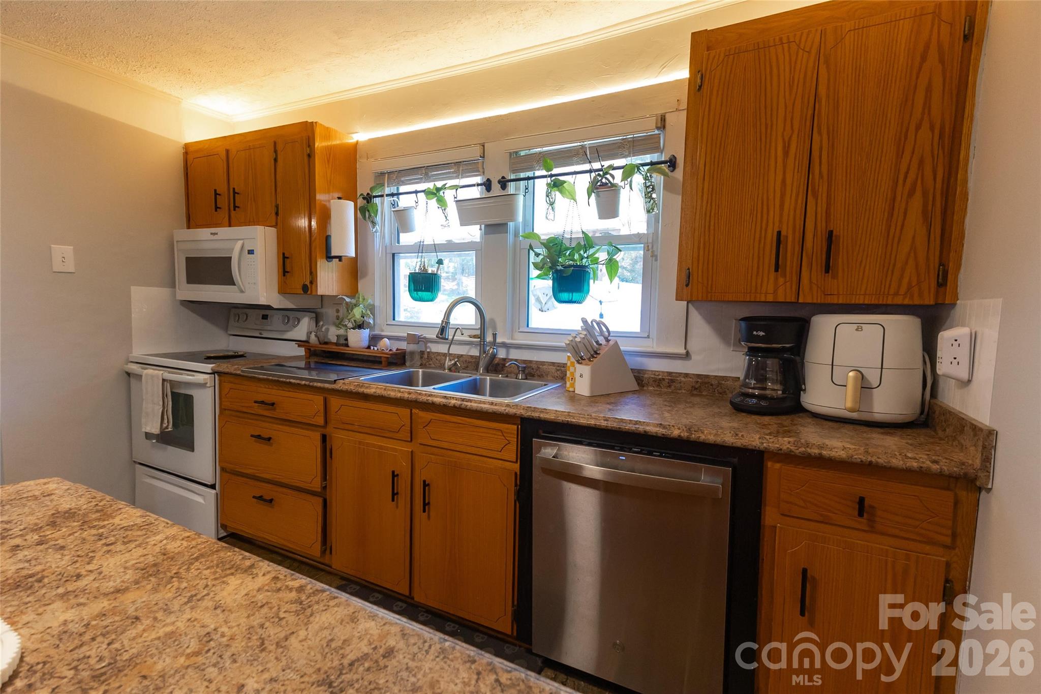 3780 Cook Road Property Photo 8