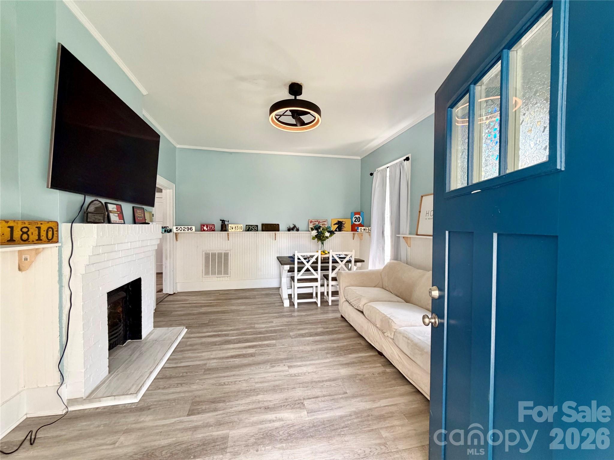 344 Long Street Property Photo 4