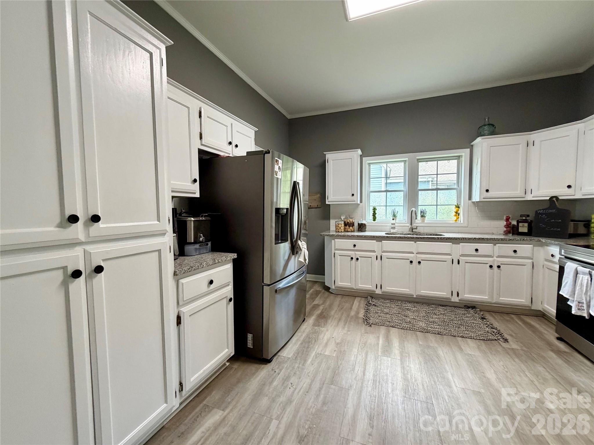 344 Long Street Property Photo 10