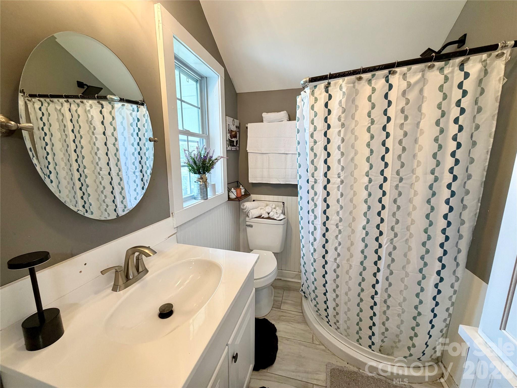 344 Long Street Property Photo 19