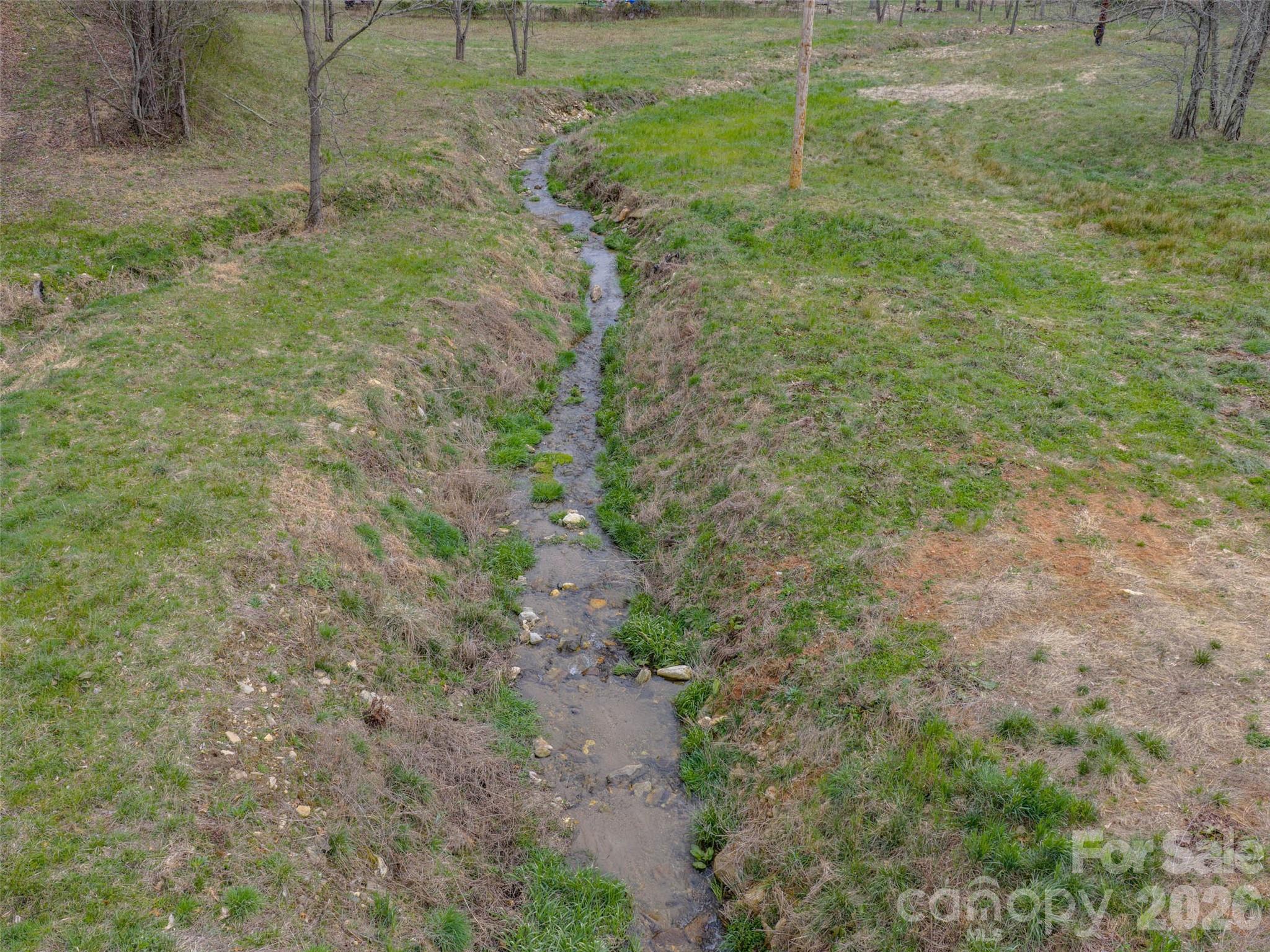 1433 Crabtree Mountain Road Property Photo 10