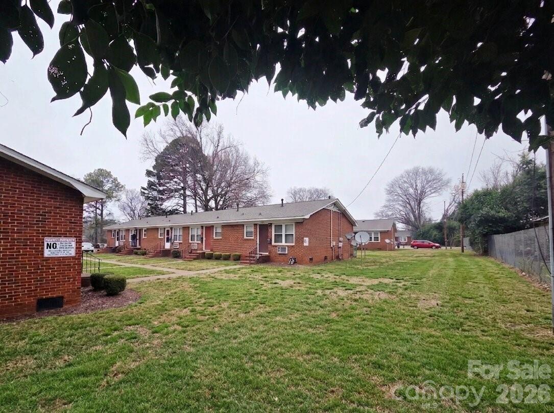 3500 N Sharon Amity Road Property Photo 4