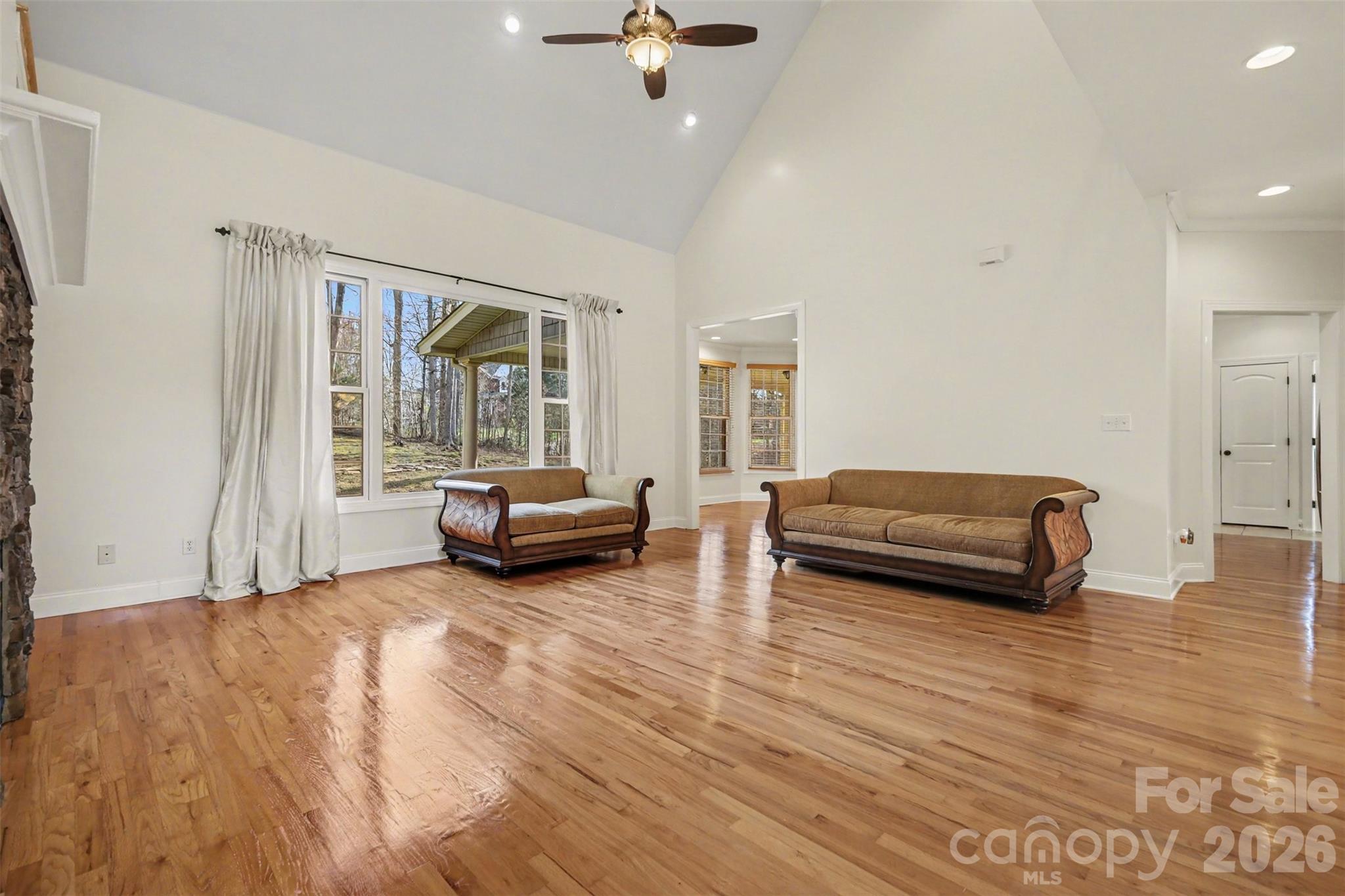 402 Rugby Road Property Photo 8