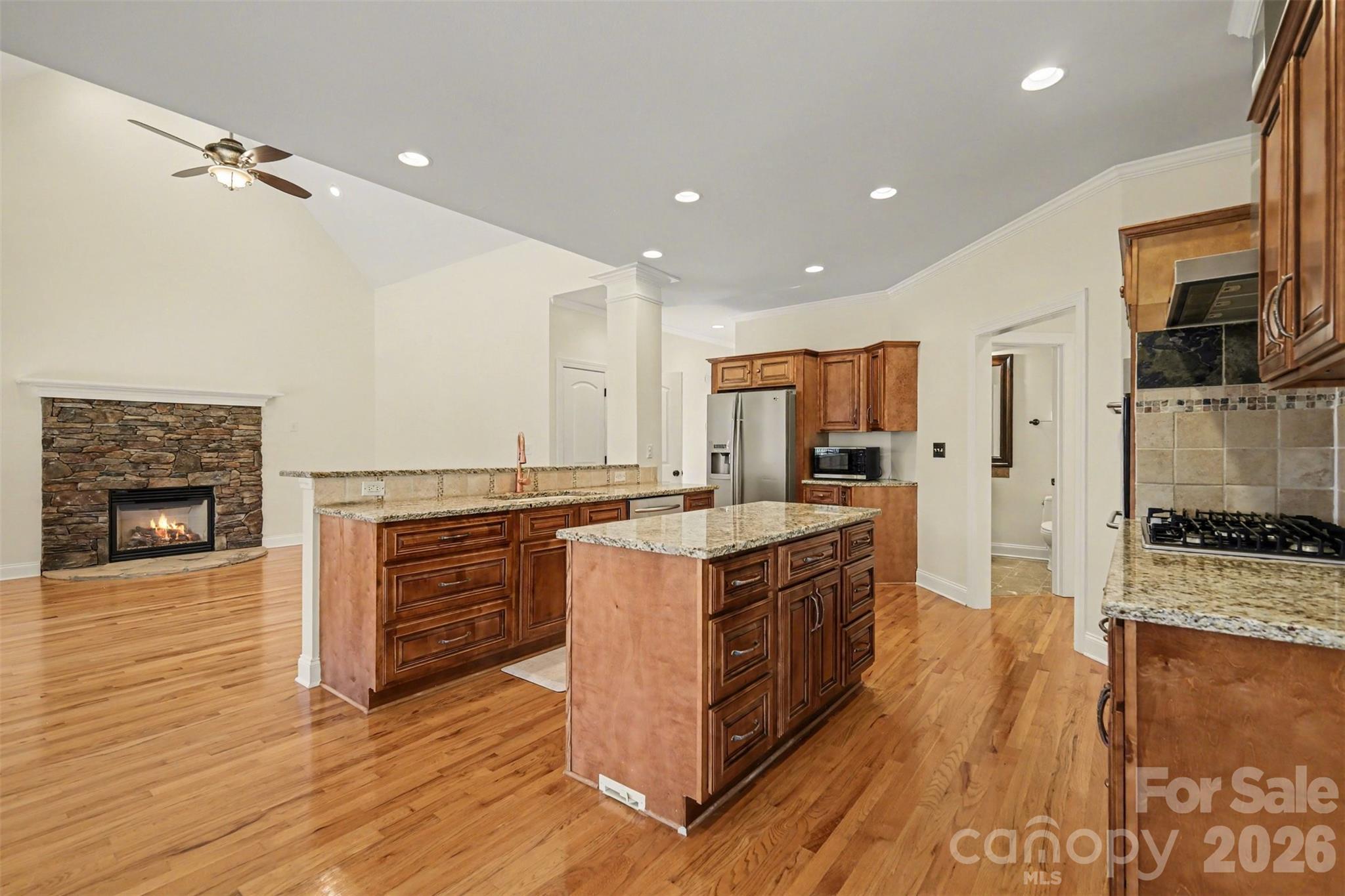 402 Rugby Road Property Photo 11