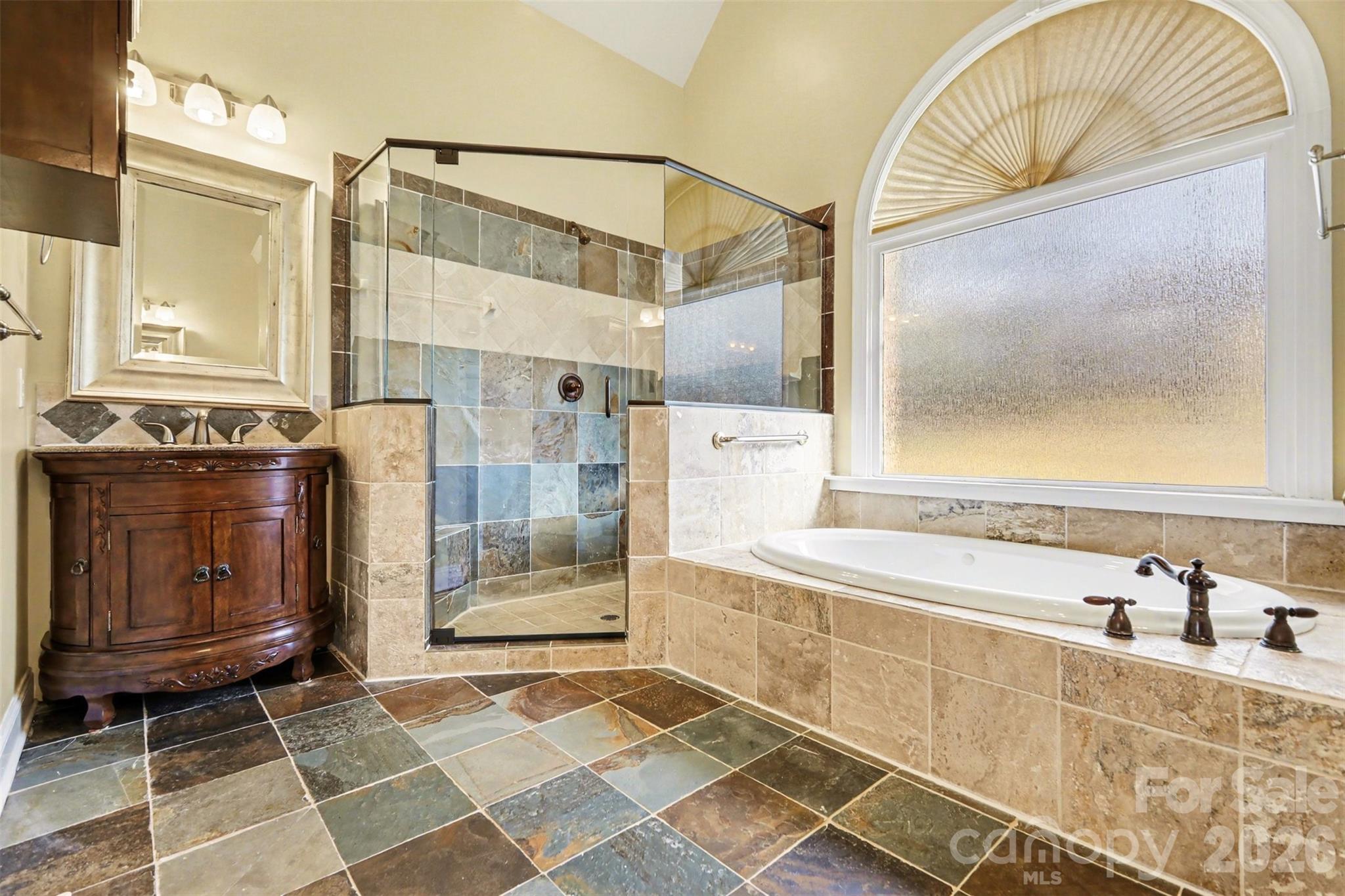 402 Rugby Road Property Photo 17