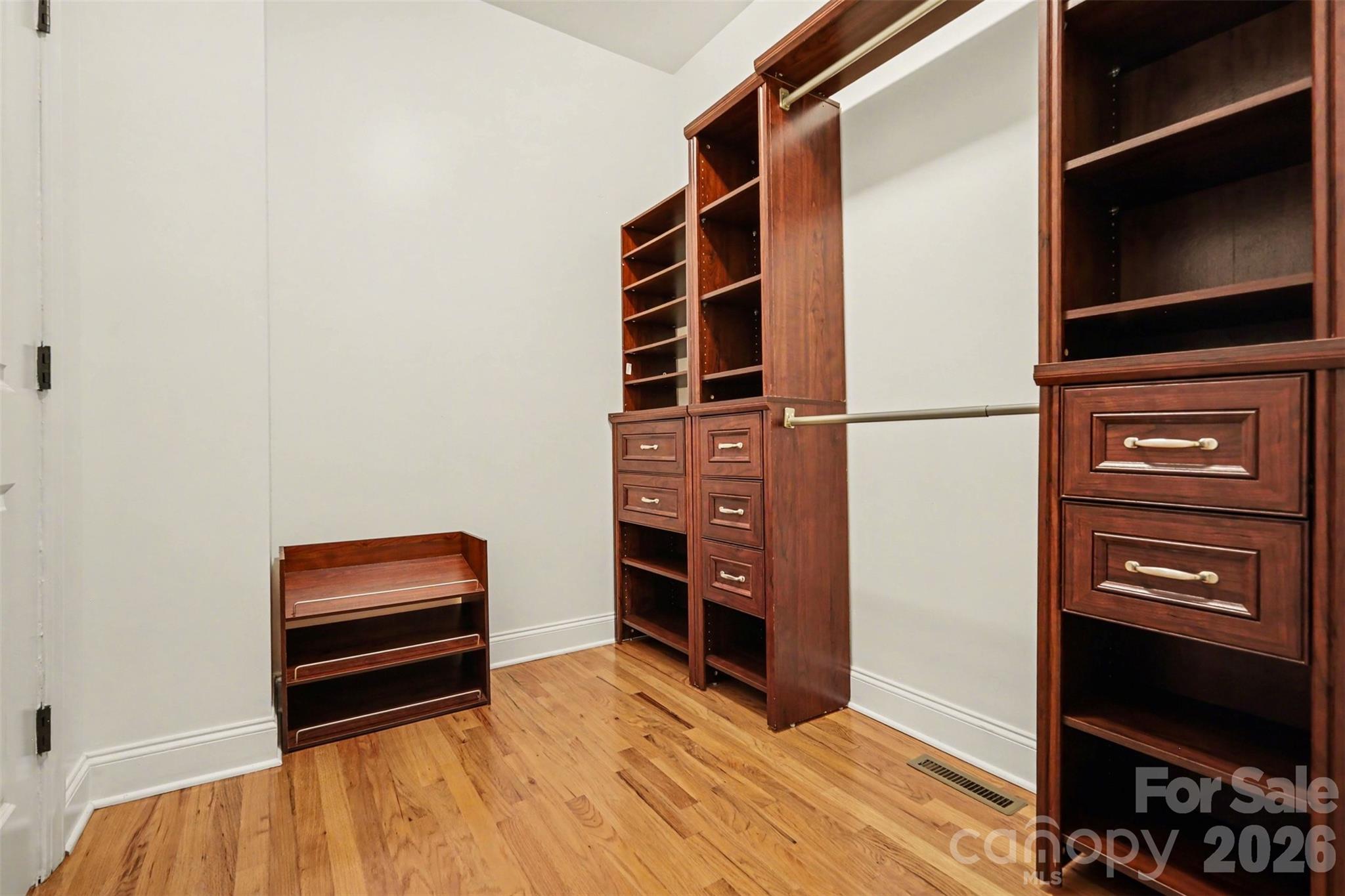 402 Rugby Road Property Photo 32