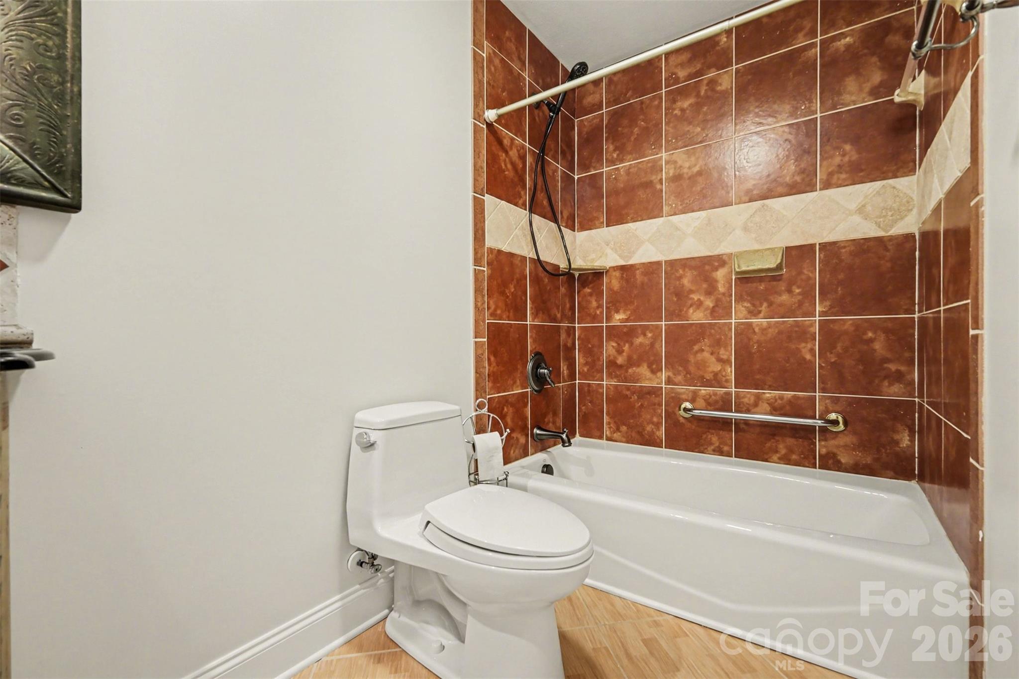 402 Rugby Road Property Photo 35