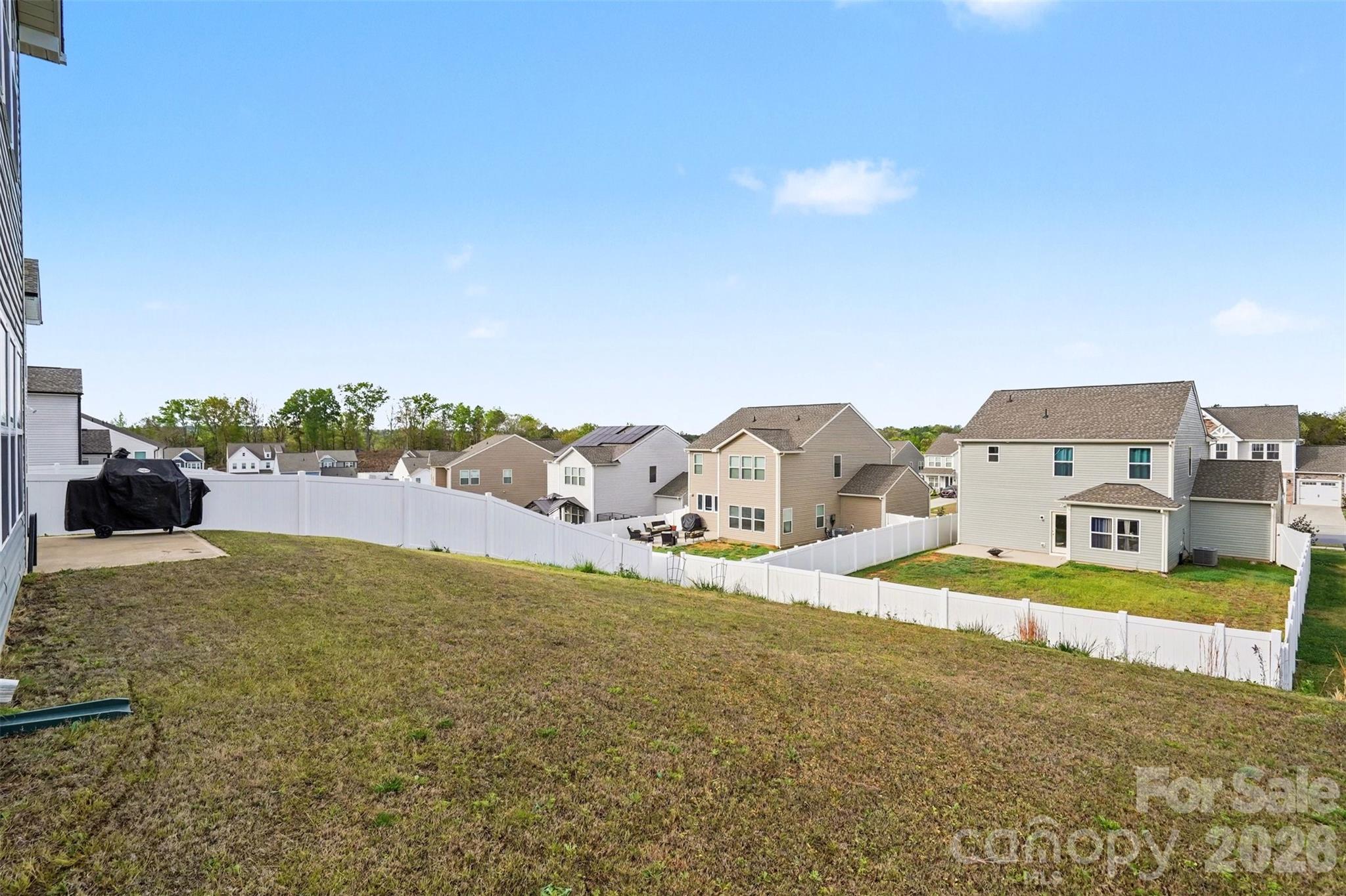6320 Clarisse Drive Property Photo 22
