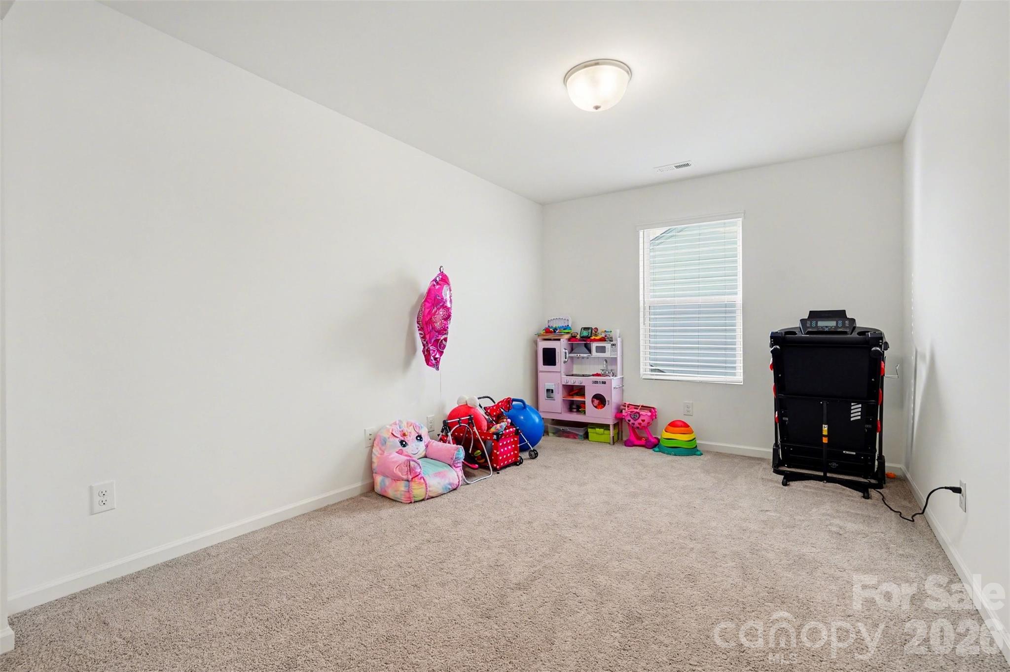 6320 Clarisse Drive Property Photo 23