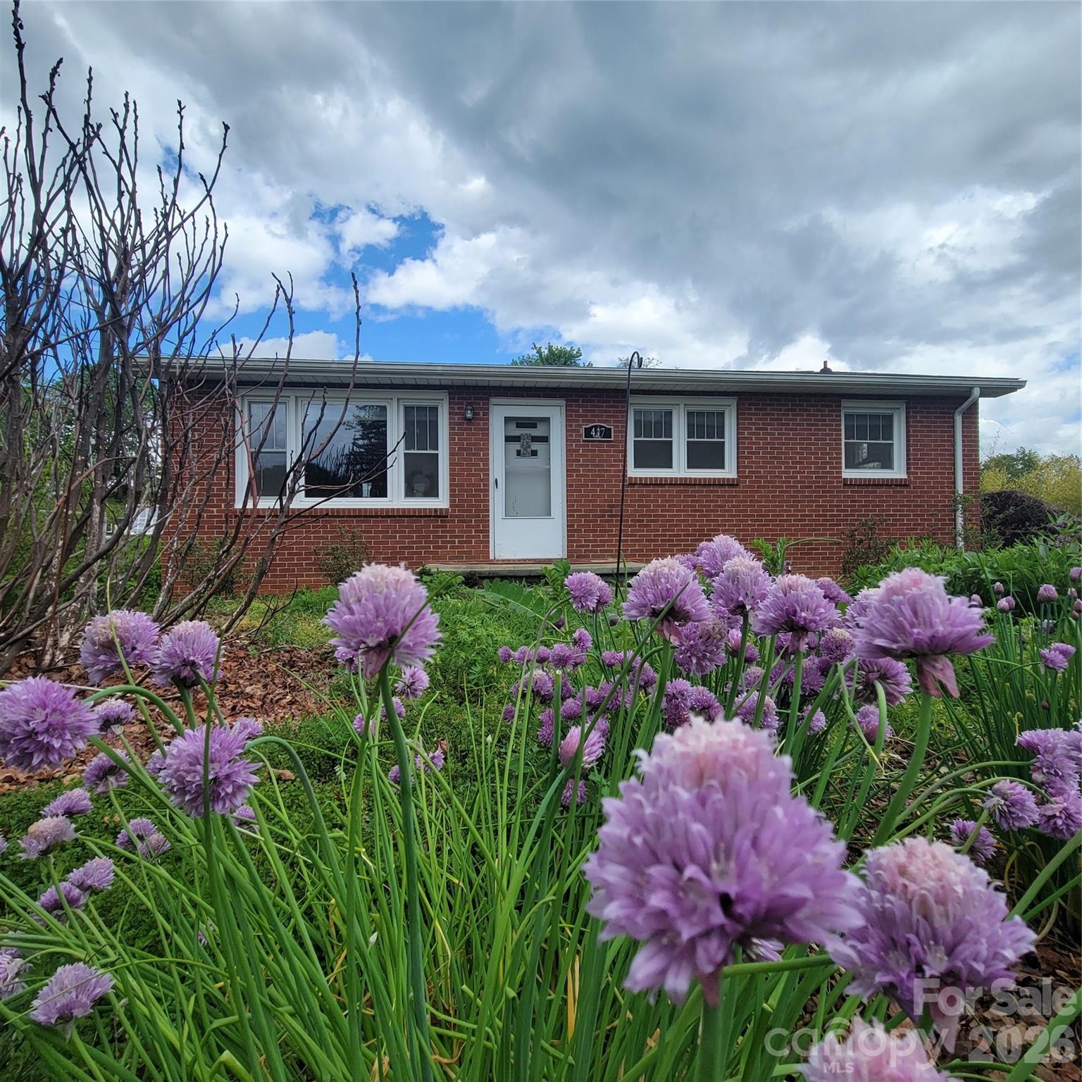 437 Onteora Boulevard Property Photo 7