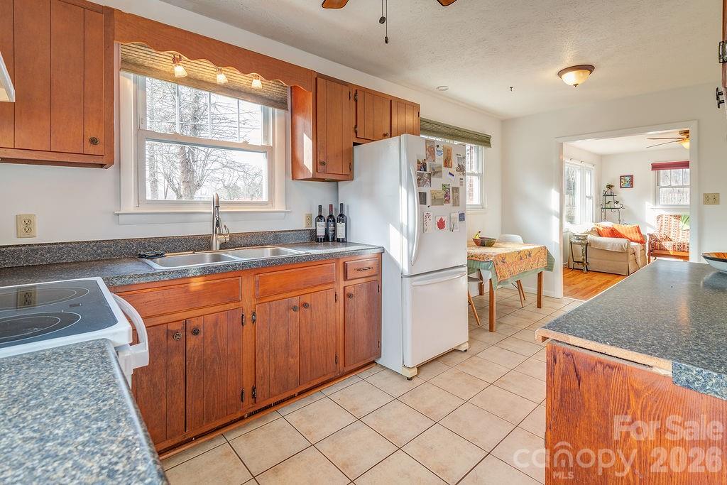 437 Onteora Boulevard Property Photo 14