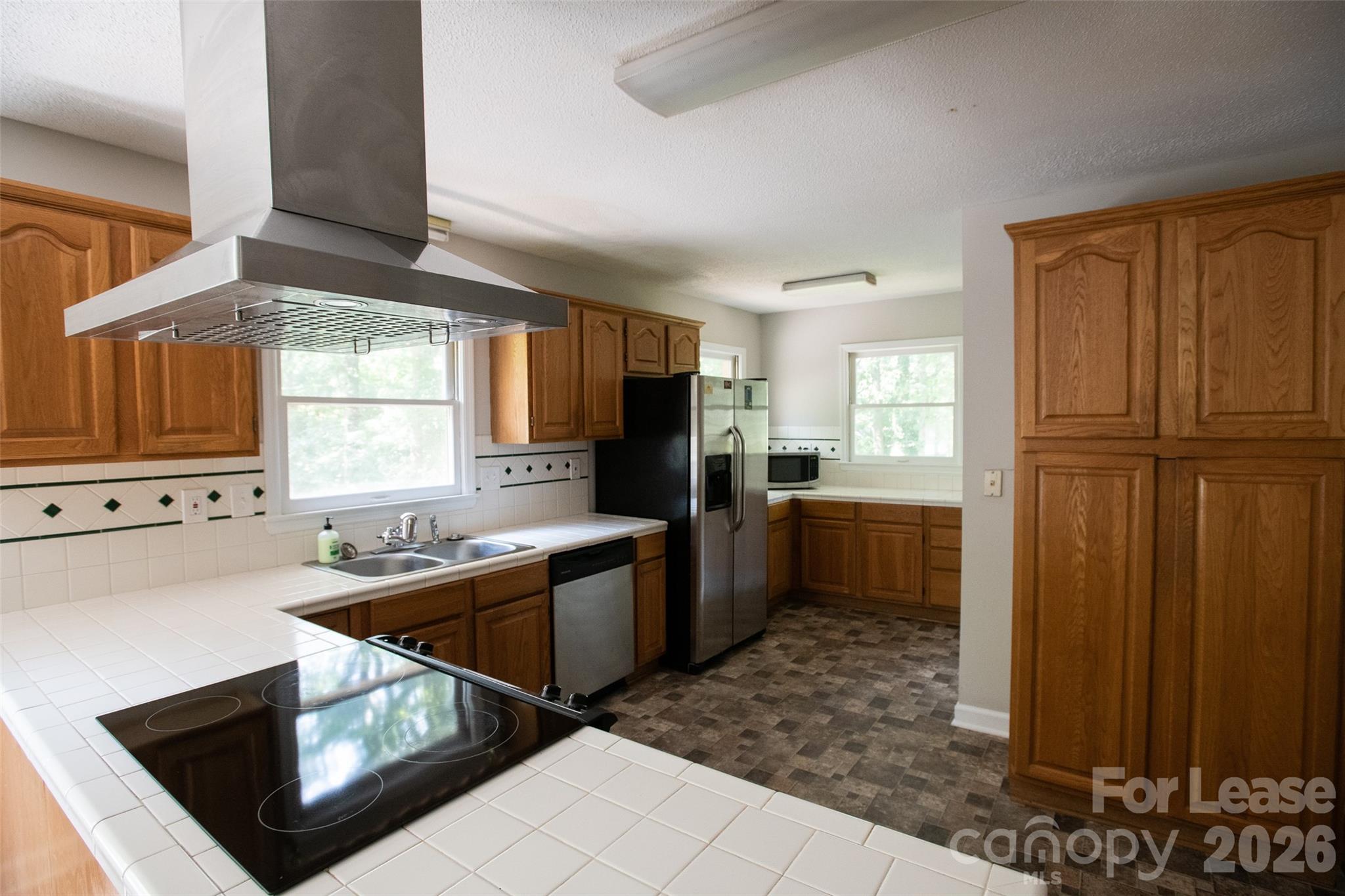 9100 Nash Avenue Property Photo 4