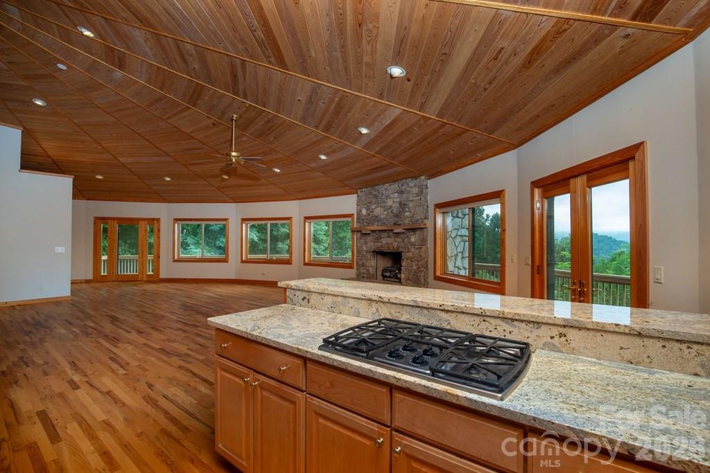 417 Quiet Forest Lane Property Photo 7