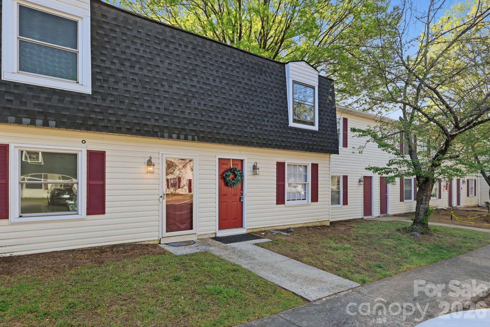 2220 Yorkhills Drive 2 Property Photo 2