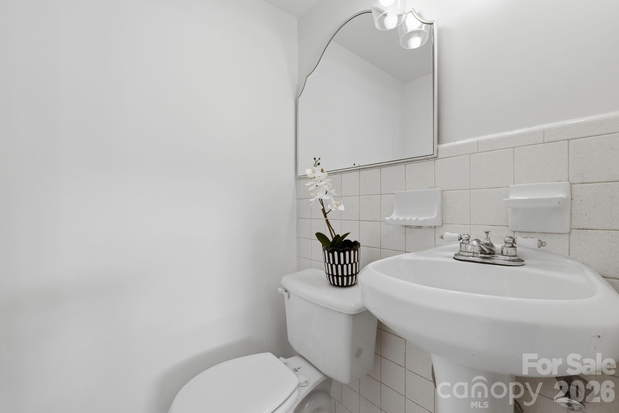 2220 Yorkhills Drive 2 Property Photo 15