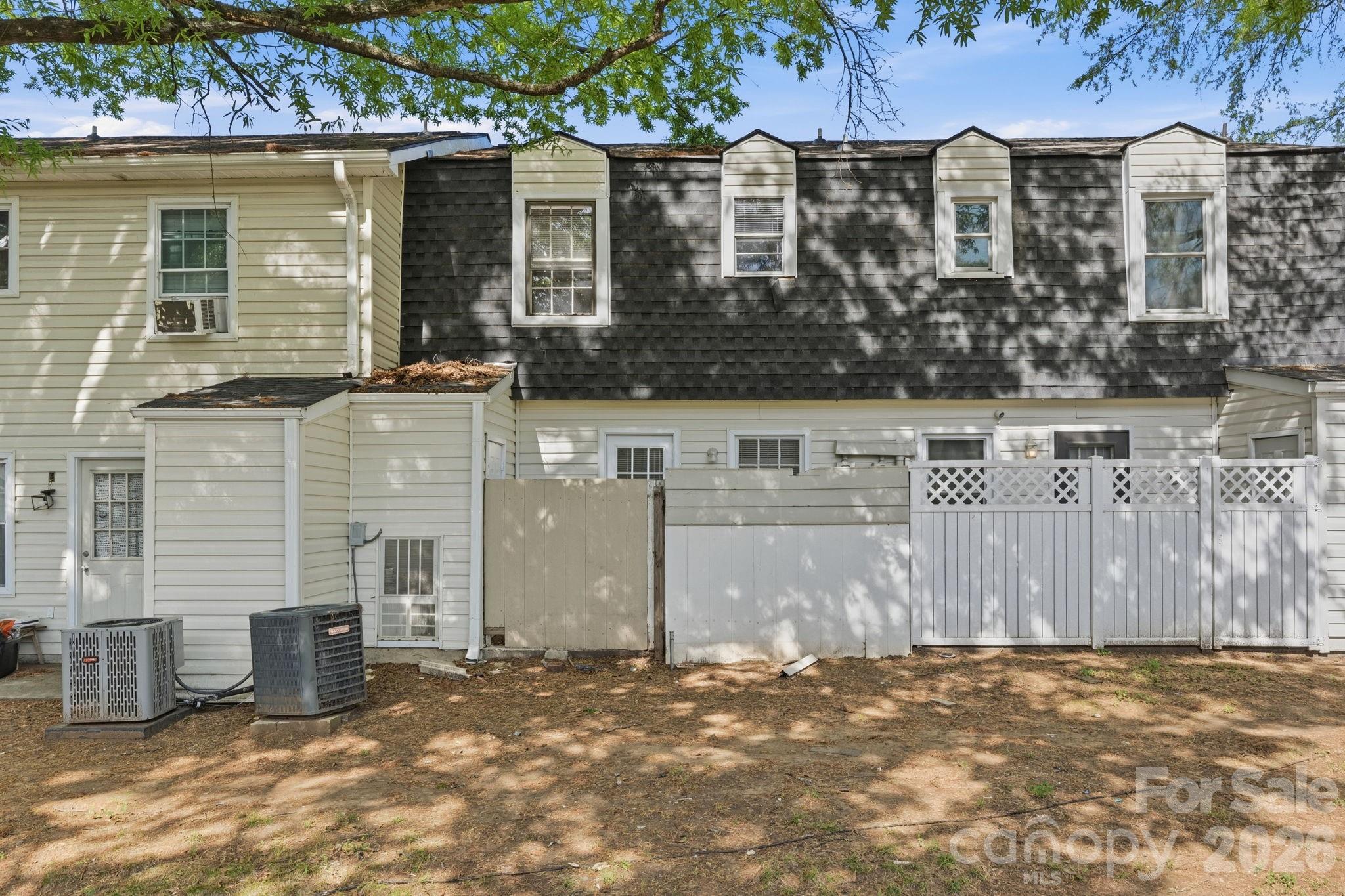 2220 Yorkhills Drive 2 Property Photo 24