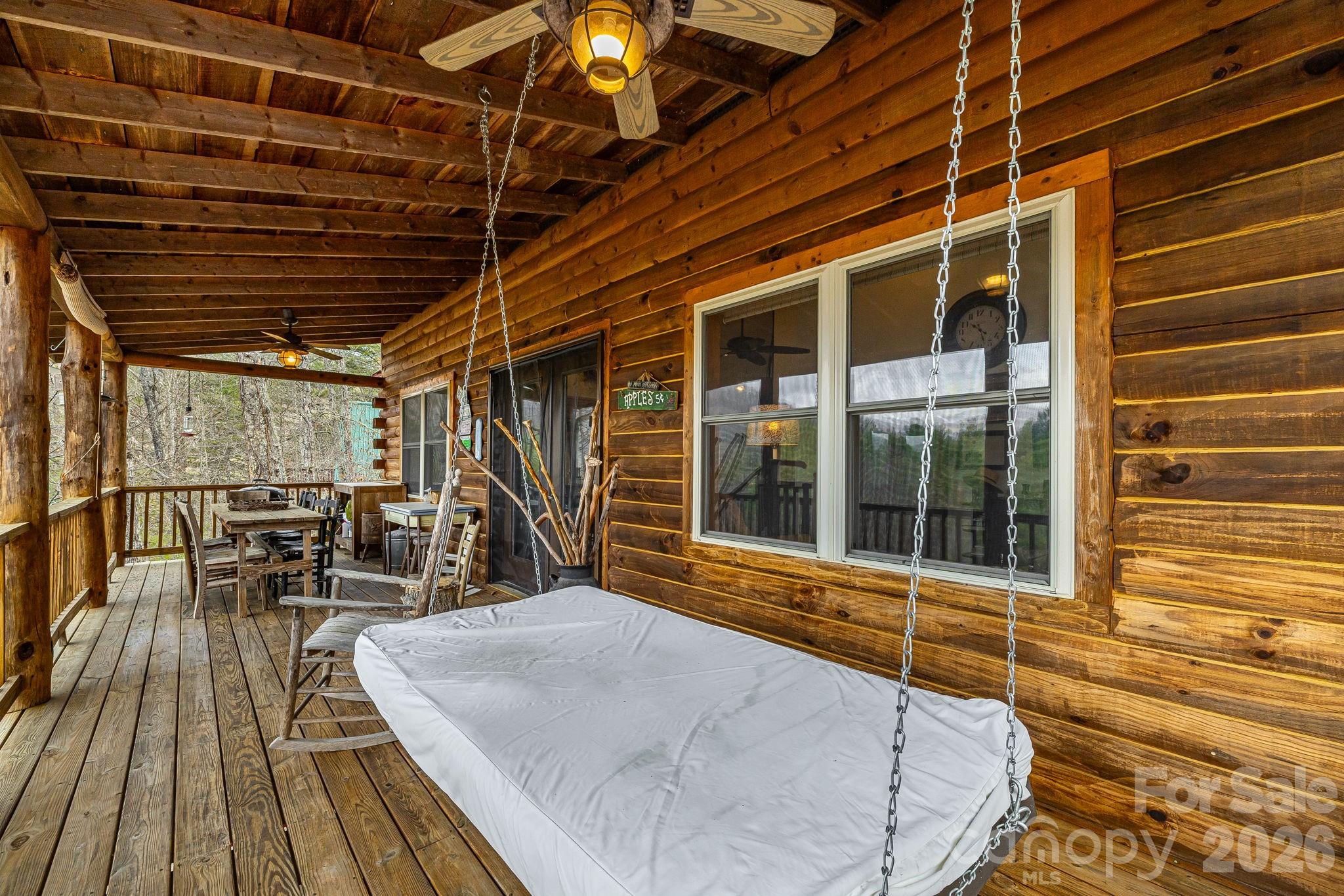 409 Hamlet Drive Property Photo 16