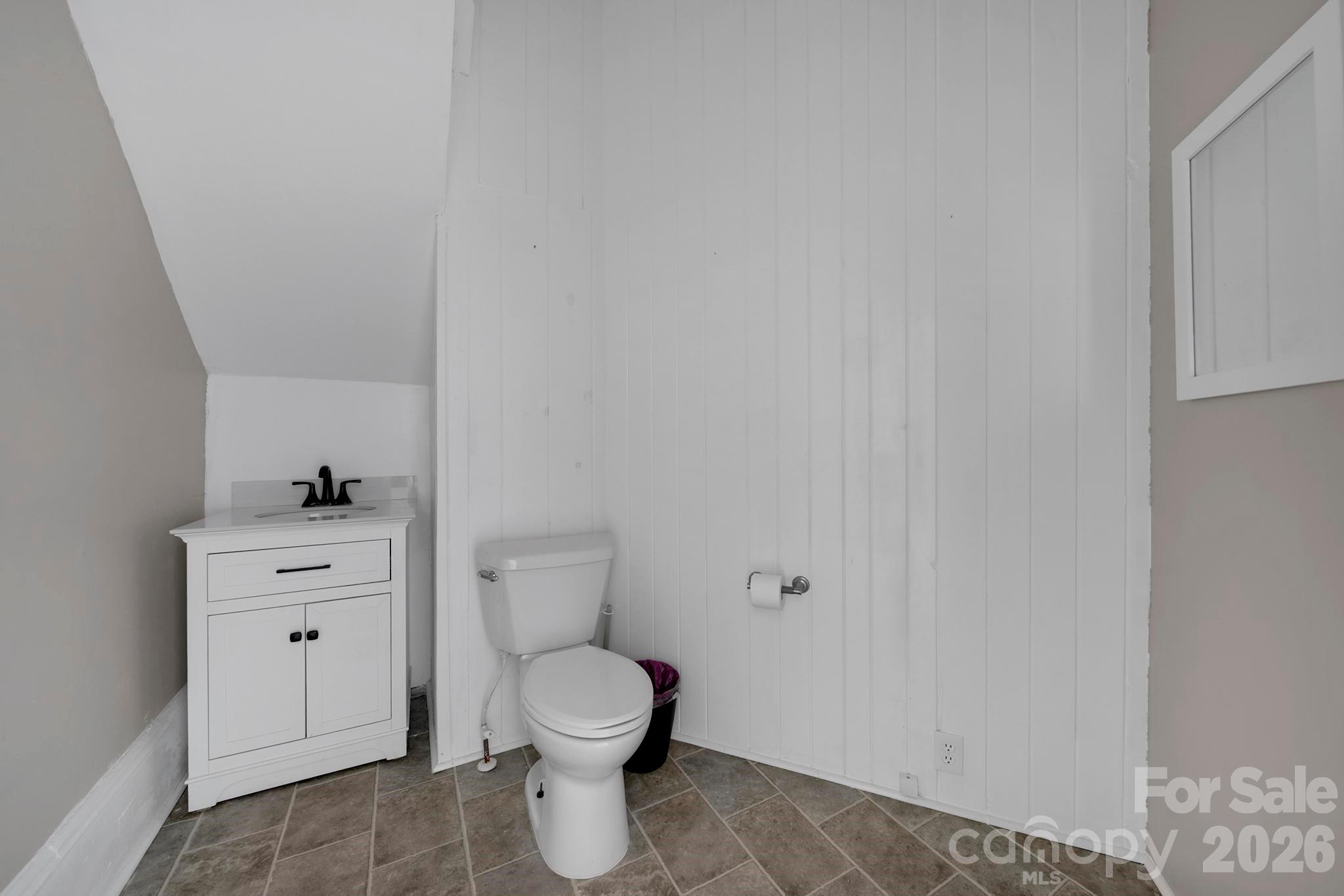 101 Gadsden Street Property Photo 10